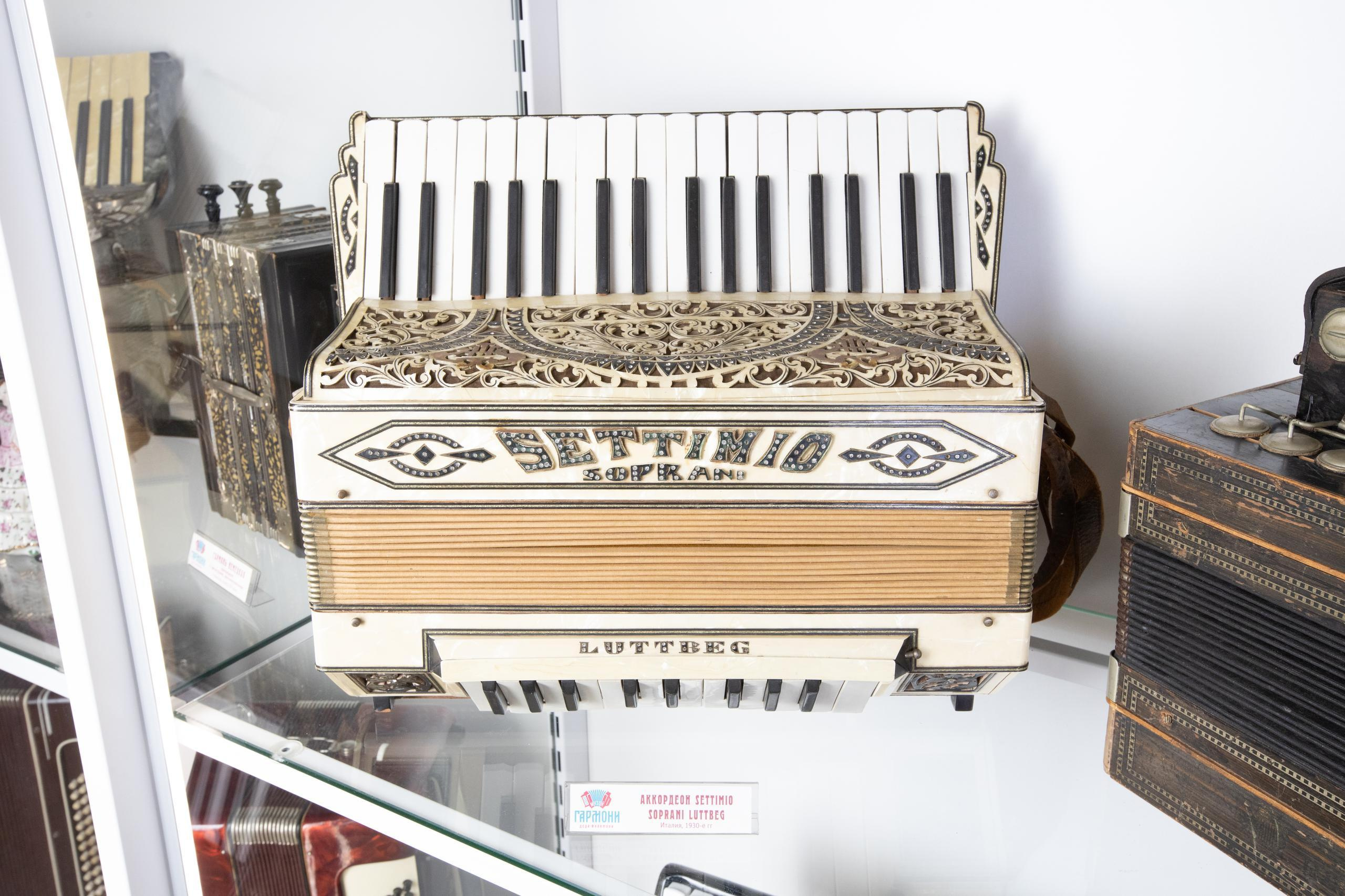 Интереьерная, потртетная, предметные съемки. Музей «Гармони Деда Филимона». Фотограф в Туле Крупский АнДРей. Фотостудия «КАДР71» в Туле