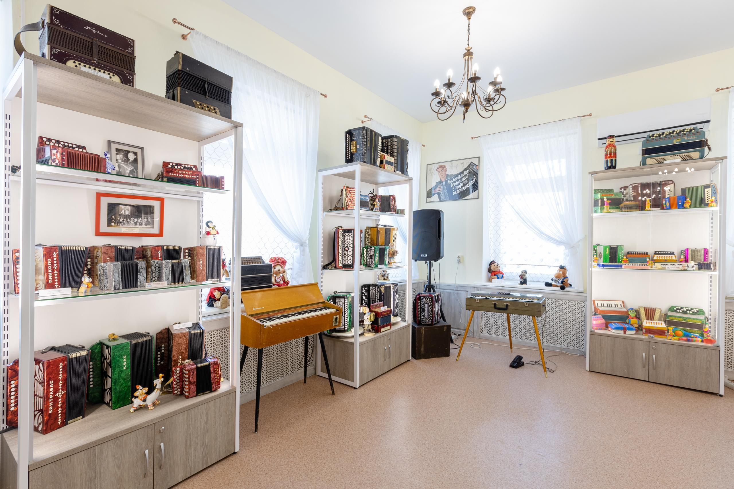 Интереьерная, потртетная, предметные съемки. Музей «Гармони Деда Филимона». Фотограф в Туле Крупский АнДРей. Фотостудия «КАДР71» в Туле