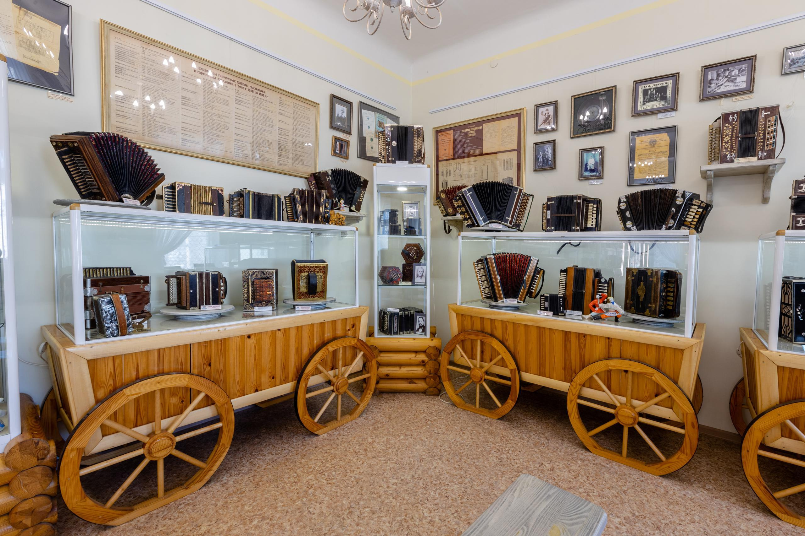 Интереьерная, потртетная, предметные съемки. Музей «Гармони Деда Филимона». Фотограф в Туле Крупский АнДРей. Фотостудия «КАДР71» в Туле