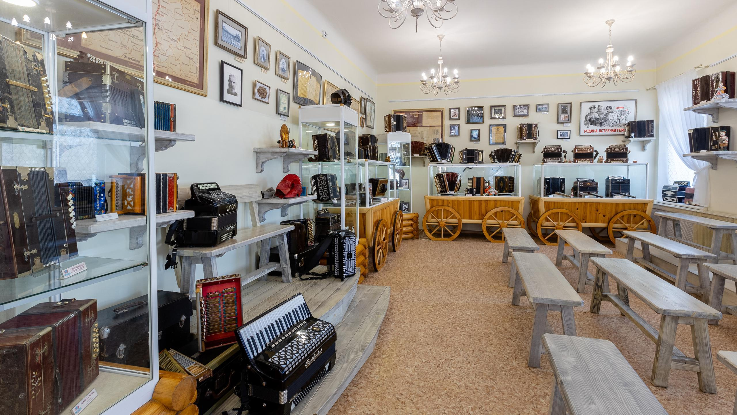 Интереьерная, потртетная, предметные съемки. Музей «Гармони Деда Филимона». Фотограф в Туле Крупский АнДРей. Фотостудия «КАДР71» в Туле