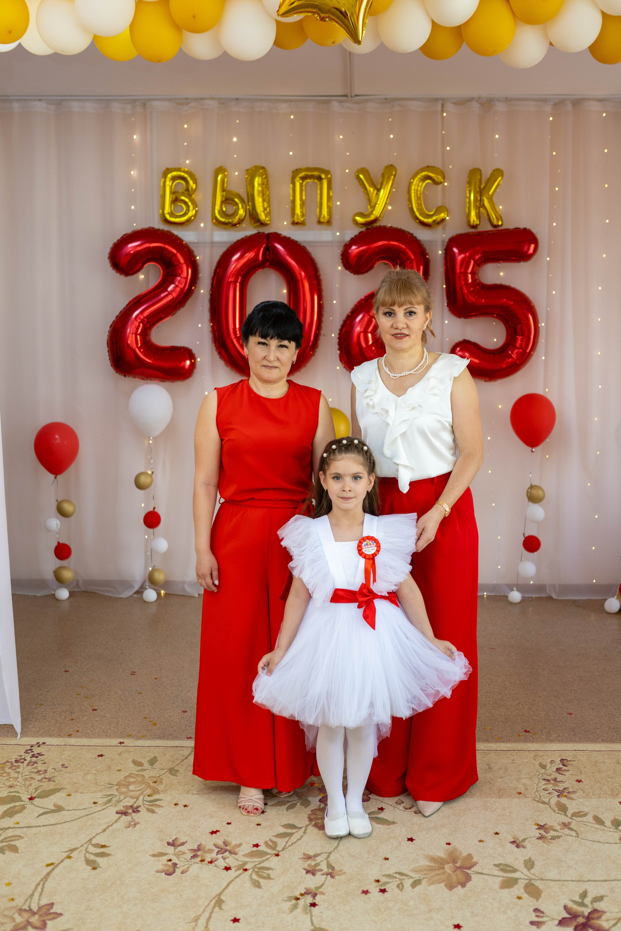 Выпускной в детскому саду 2025 год. Свадебный и предметный фотограф Ренат Каламперов