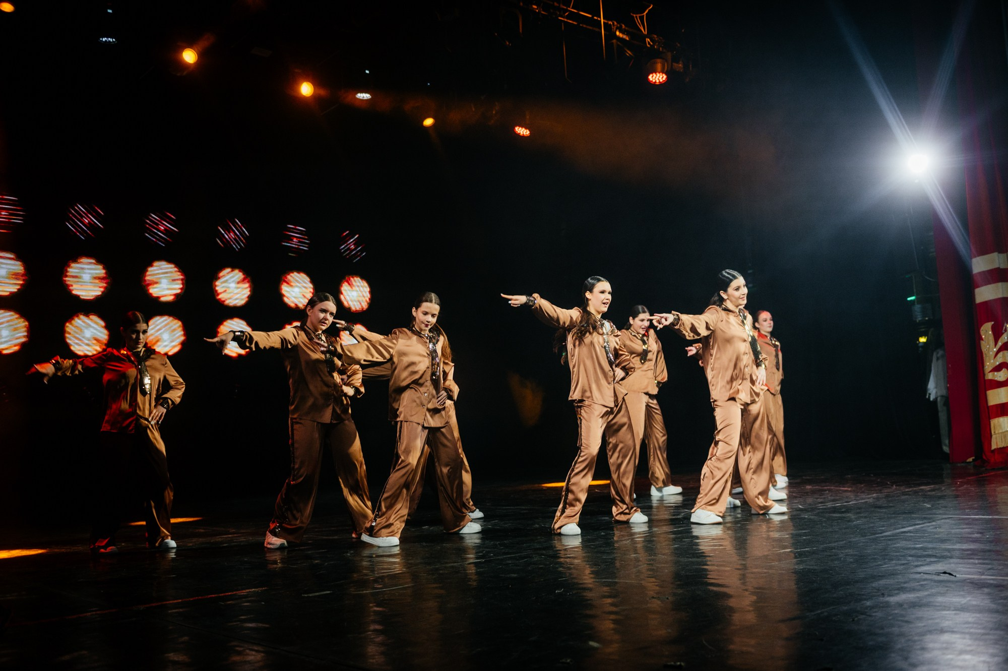 Todes. Студия танца Аллы Духовой. Сайт фотографа Данилы Пащенко