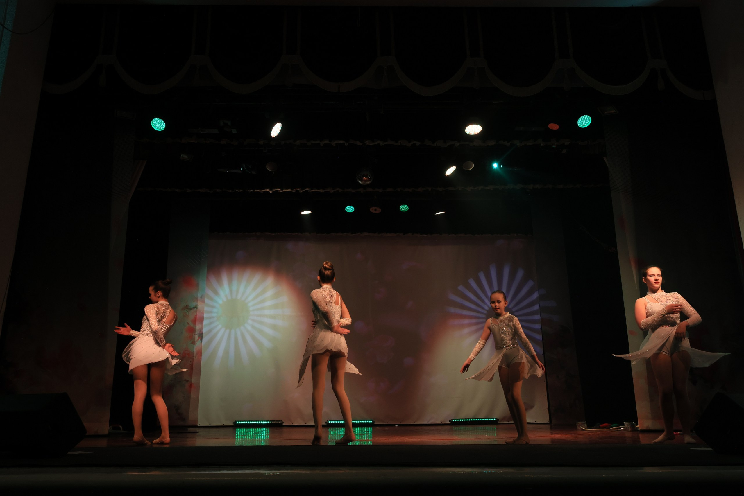 Концерт к 8 Марта в ДК «Металлург» г. Тула. Фотограф в Туле Крупский АнДРей. Фотостудия «КАДР71» в Туле