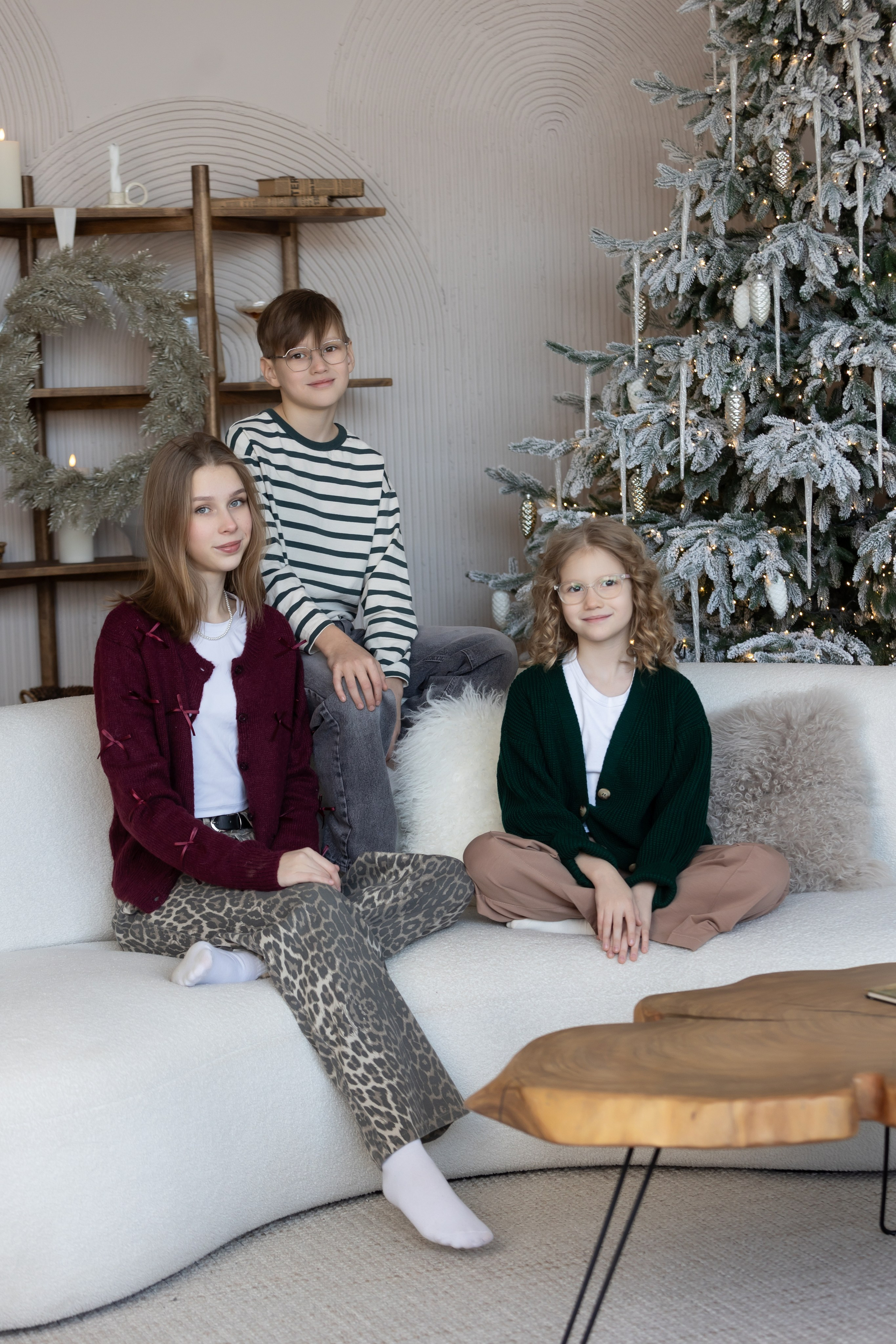 Новогодняя сьёмка в студиях. Фотограф в Астрахани Айлет Утегенова