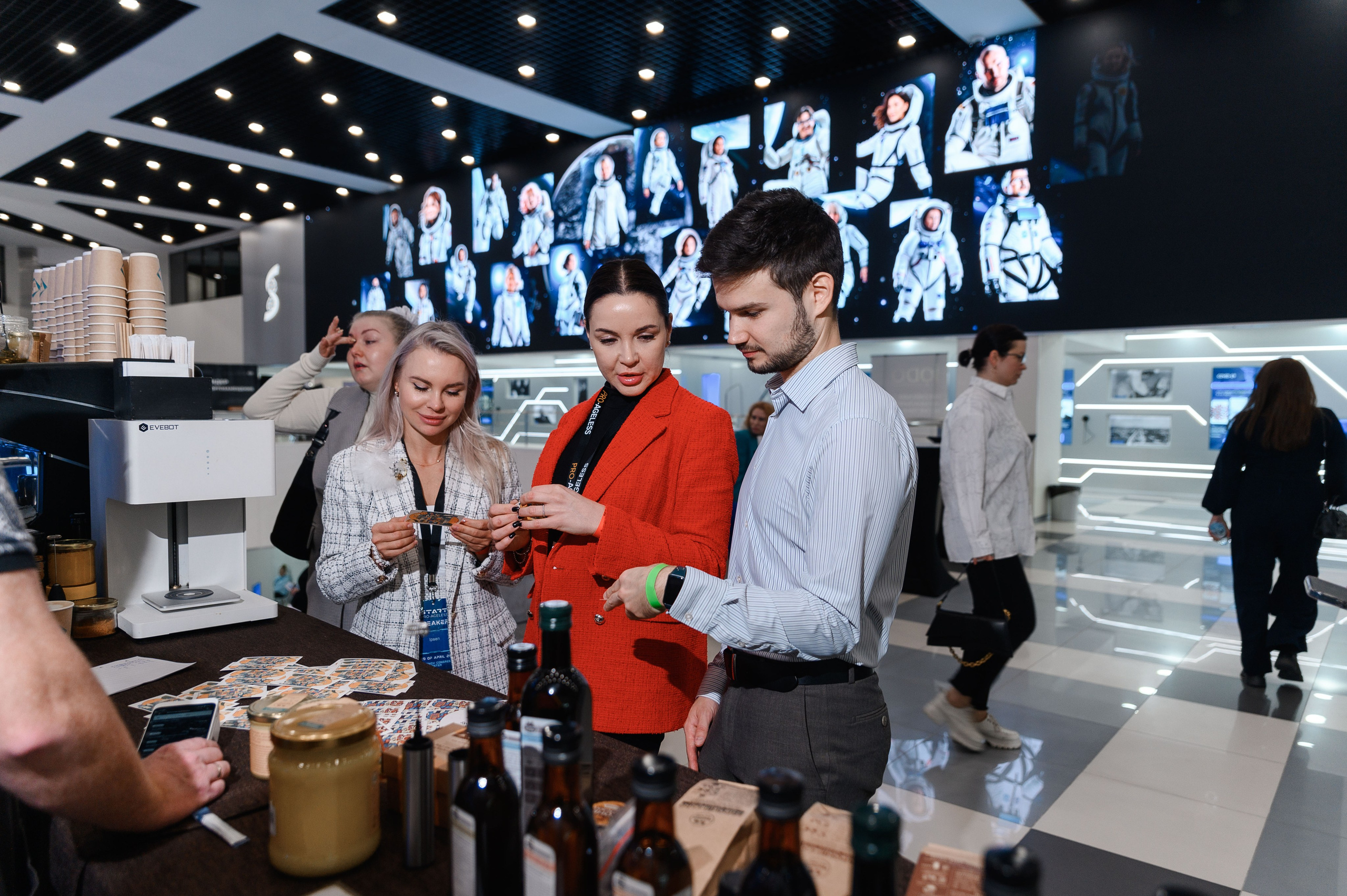 СТЕНДЫ. PRO-AGELESS