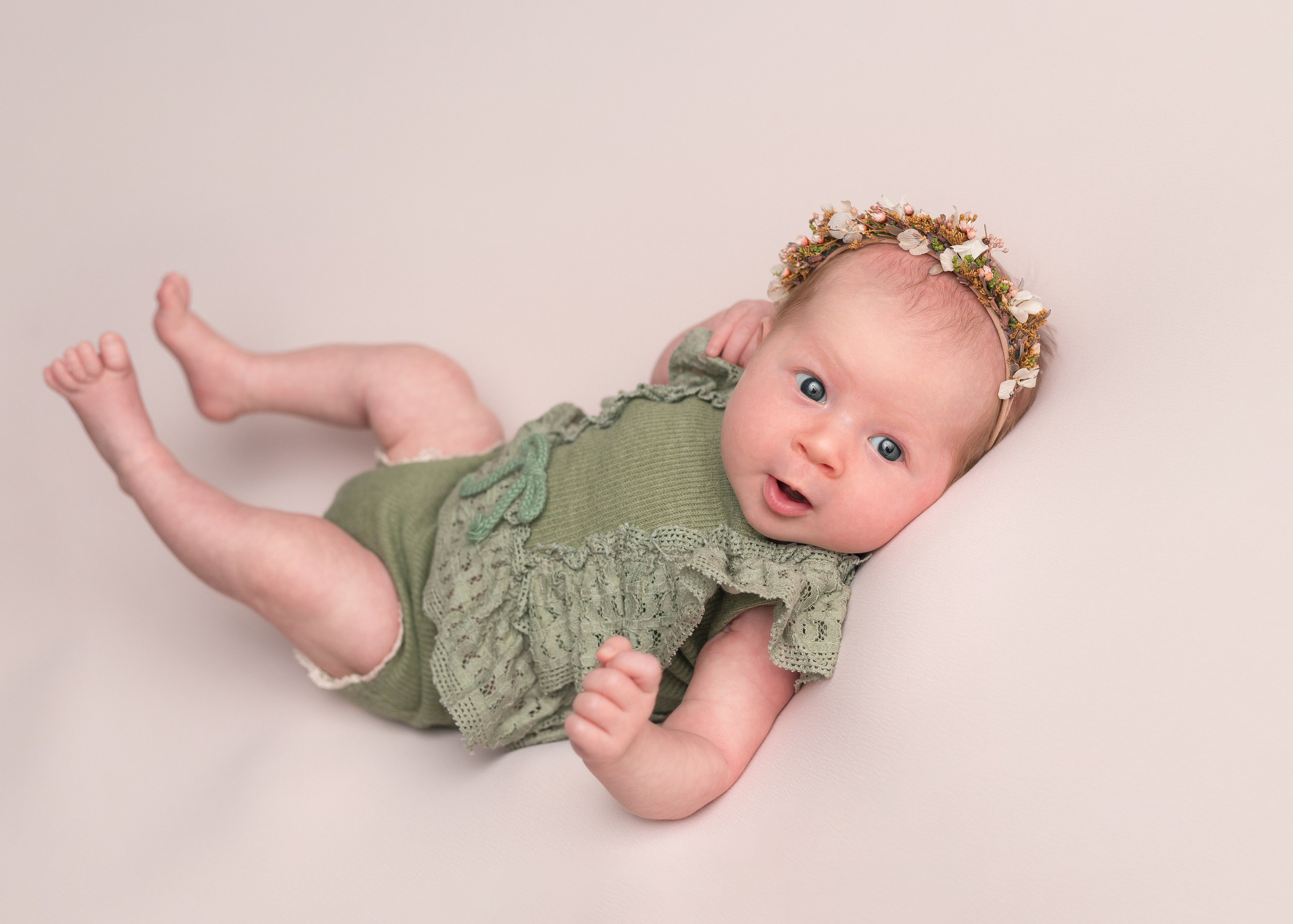 Девочки. Фотограф новорожденных в Омске Анастасия Моисеева