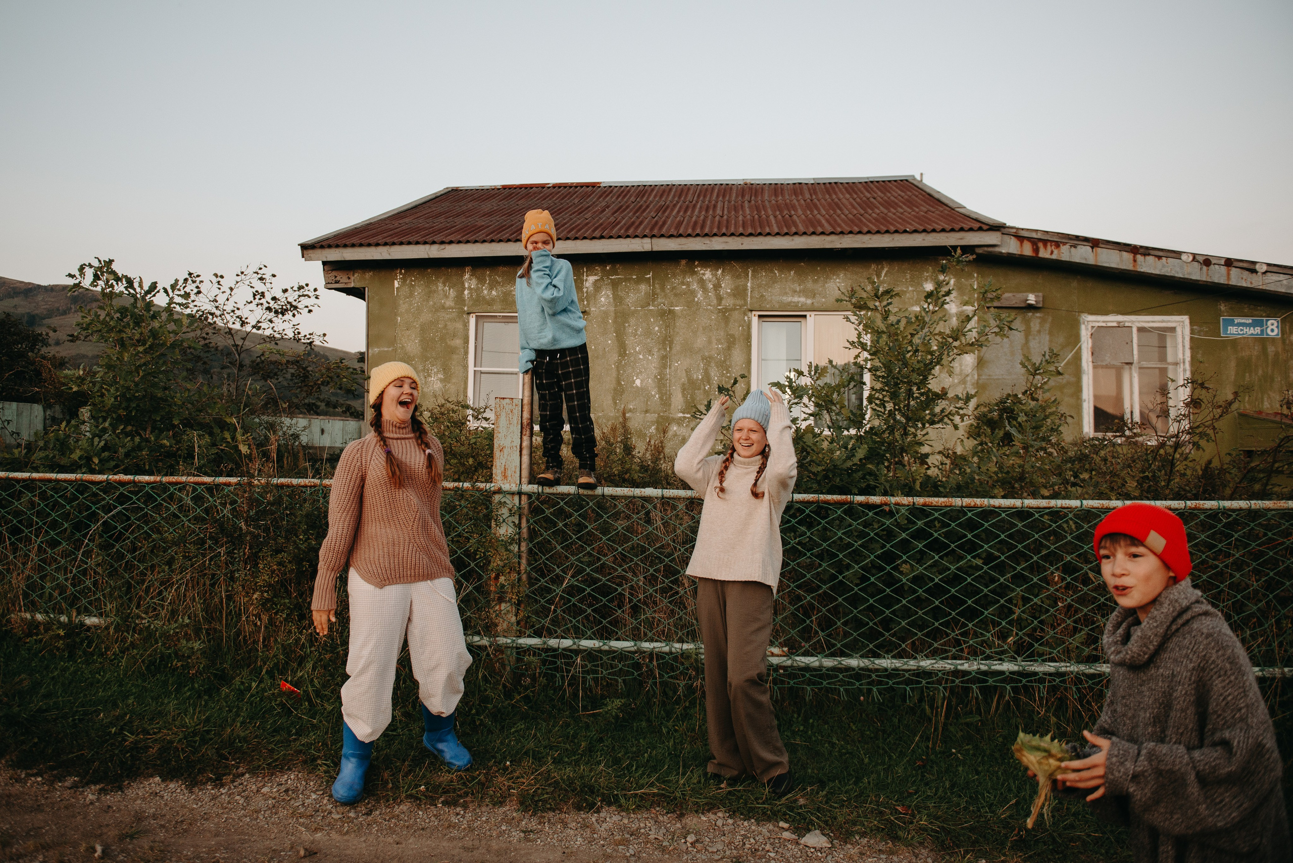 Друзья на даче. Ирина Метелица фотограф на Шикотане