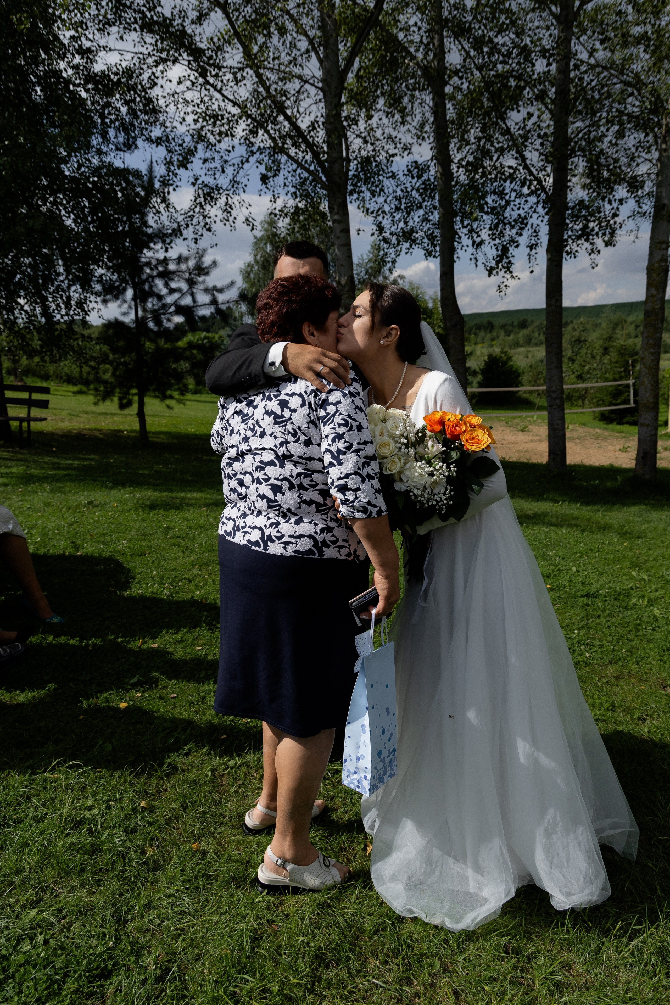 Свадебная фотосессия в агроусадьбе Лабодянка в Минске. Свадебный фотограф в Минске/Беларуси Сергей Спиридонов