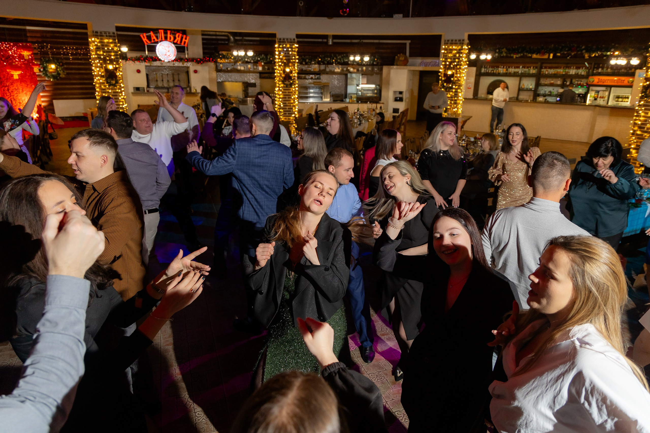 Корпоративная новогодняя съемка для логистической компании ИТА. Свадебный фотограф в Минске/Беларуси Сергей Спиридонов