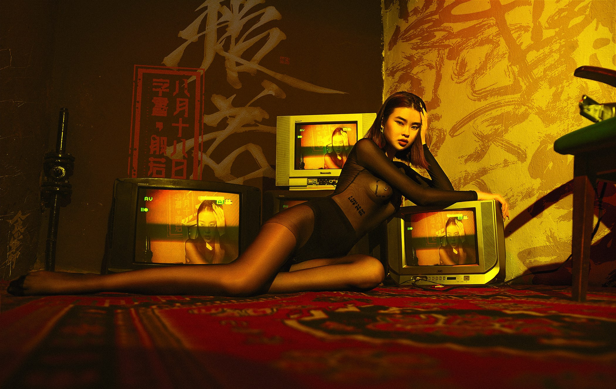 NEW CHANNEL ON TV. Фотограф Алматы | Весь мир — Никита Колодин