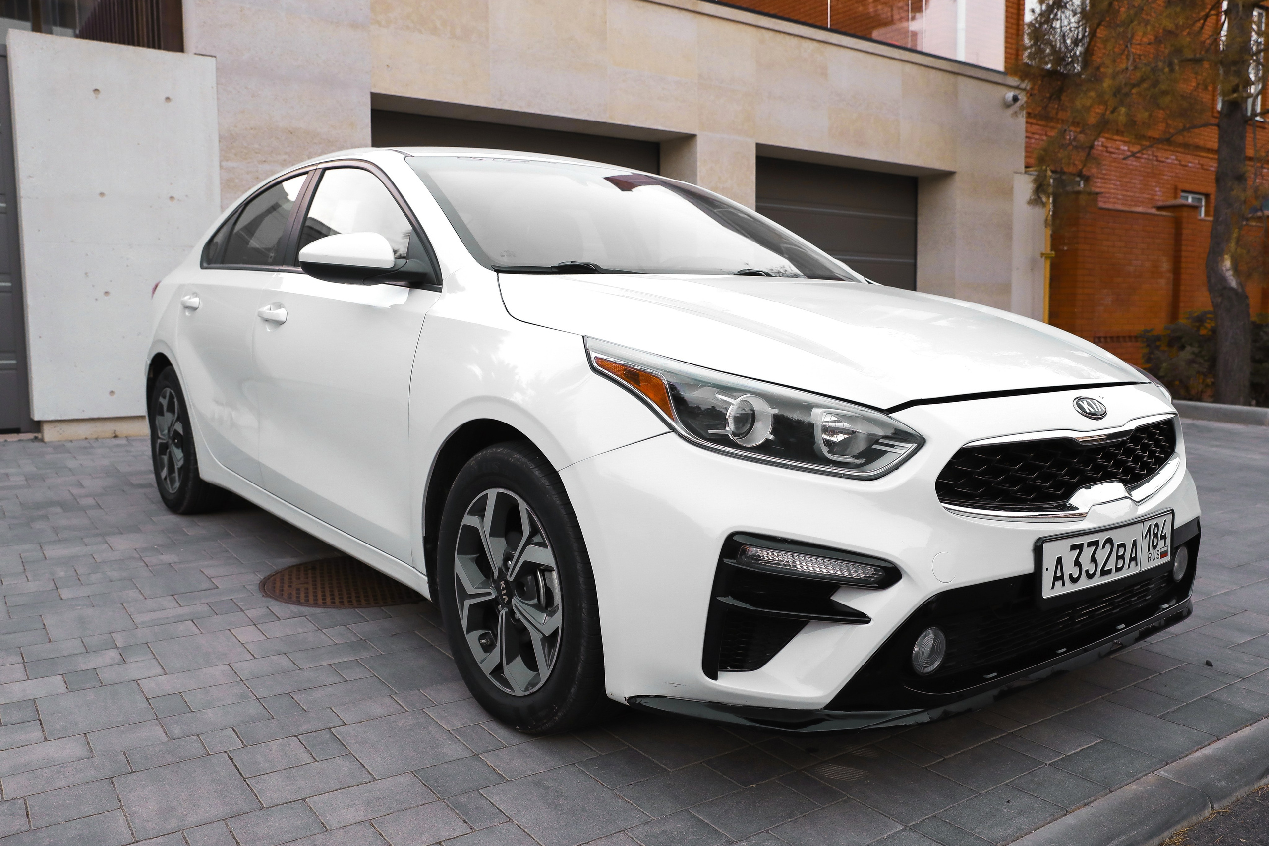 АВТО. Photographer Viktoriya Markushina «My world throug»