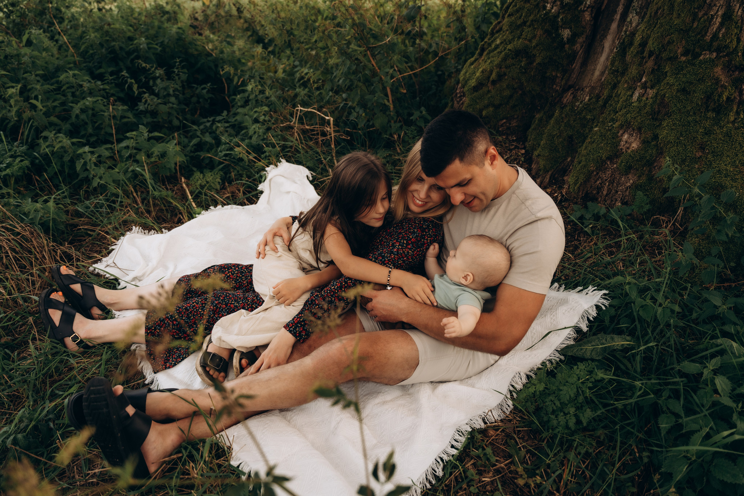 Оля, Женя, Роза и Федя. Фотограф Мария Миллс | Минск