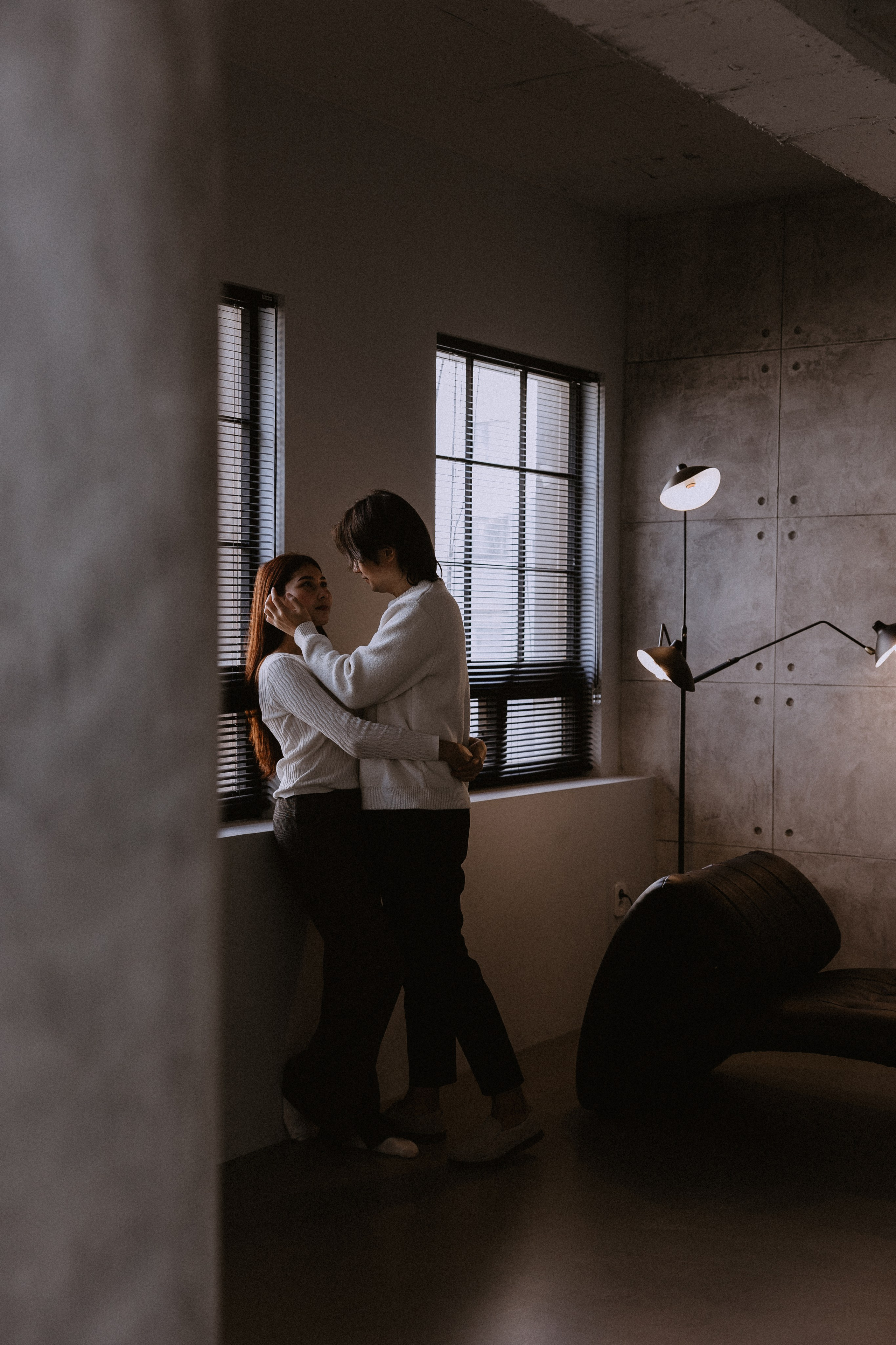 Love story в Пусане в студии с естественным и искусственным светом. ВАШ ФОТОГРАФ В ПУСАНЕ (Южная Корея) Александра Ануфрий