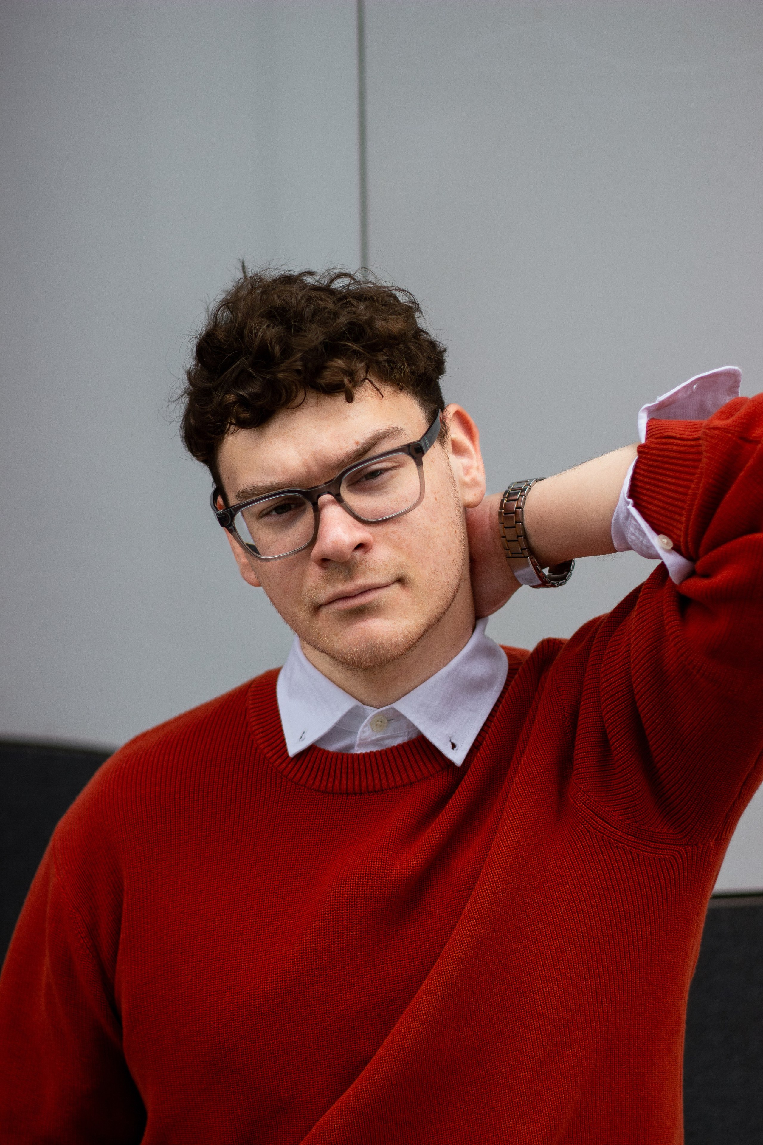 Илья в Бизнес-центе Аквамарин. Портретный фотограф Москва Юлия Трякина