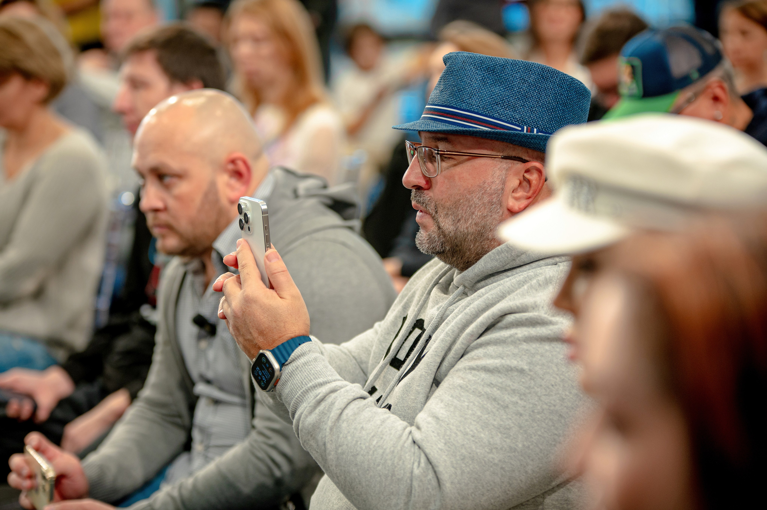 Презентации. Открытия. Елена Северина фотограф, Алматы: репортаж (спорт, концерты, конференции), предметная и фуд-съёмка, портреты, каталоги, фэшн, ретушь