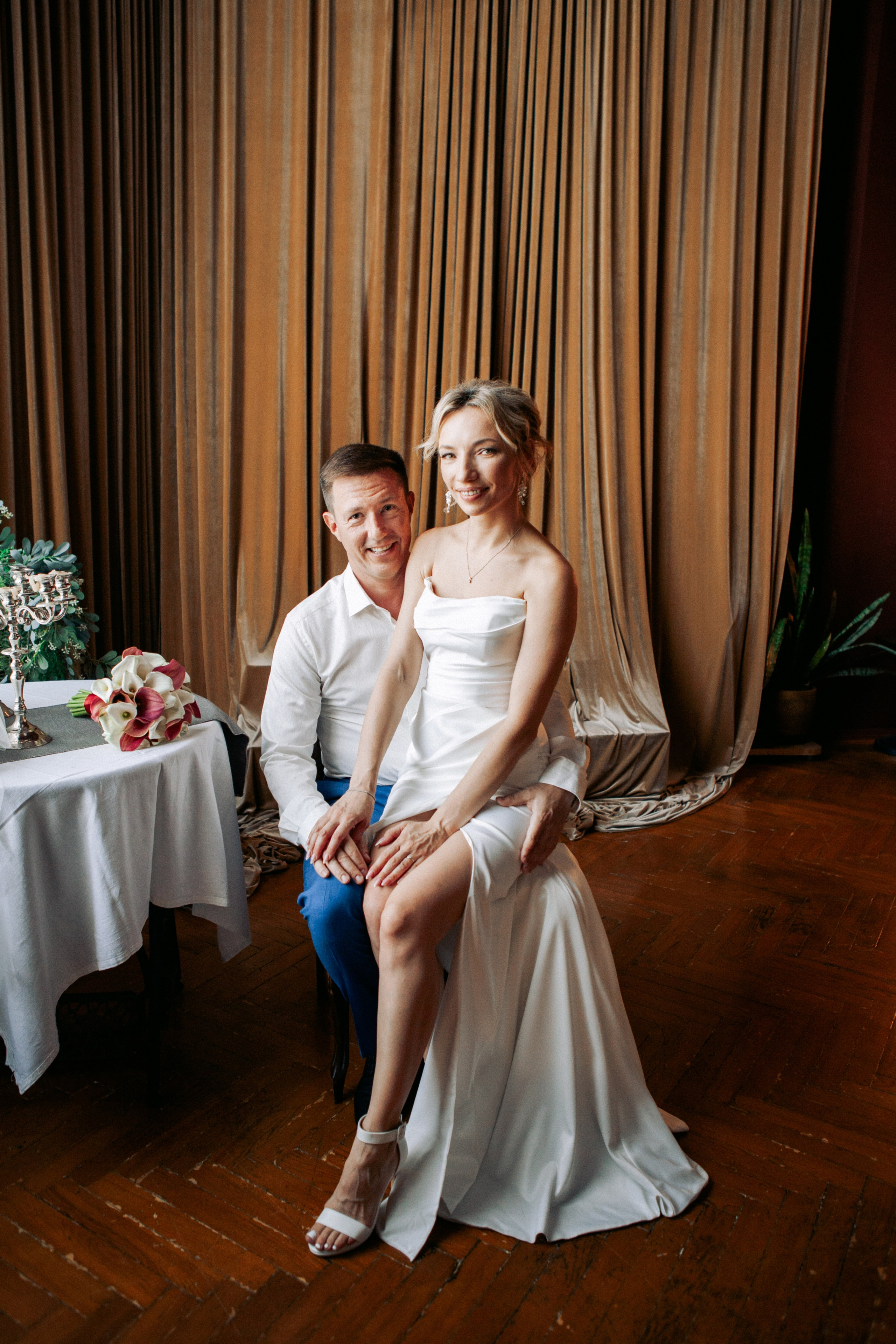 Утро невесты и фотосессия в гостинице radisson collection hotel moscow бывшая гостиница украина. Фотограф Ольга Ефремова