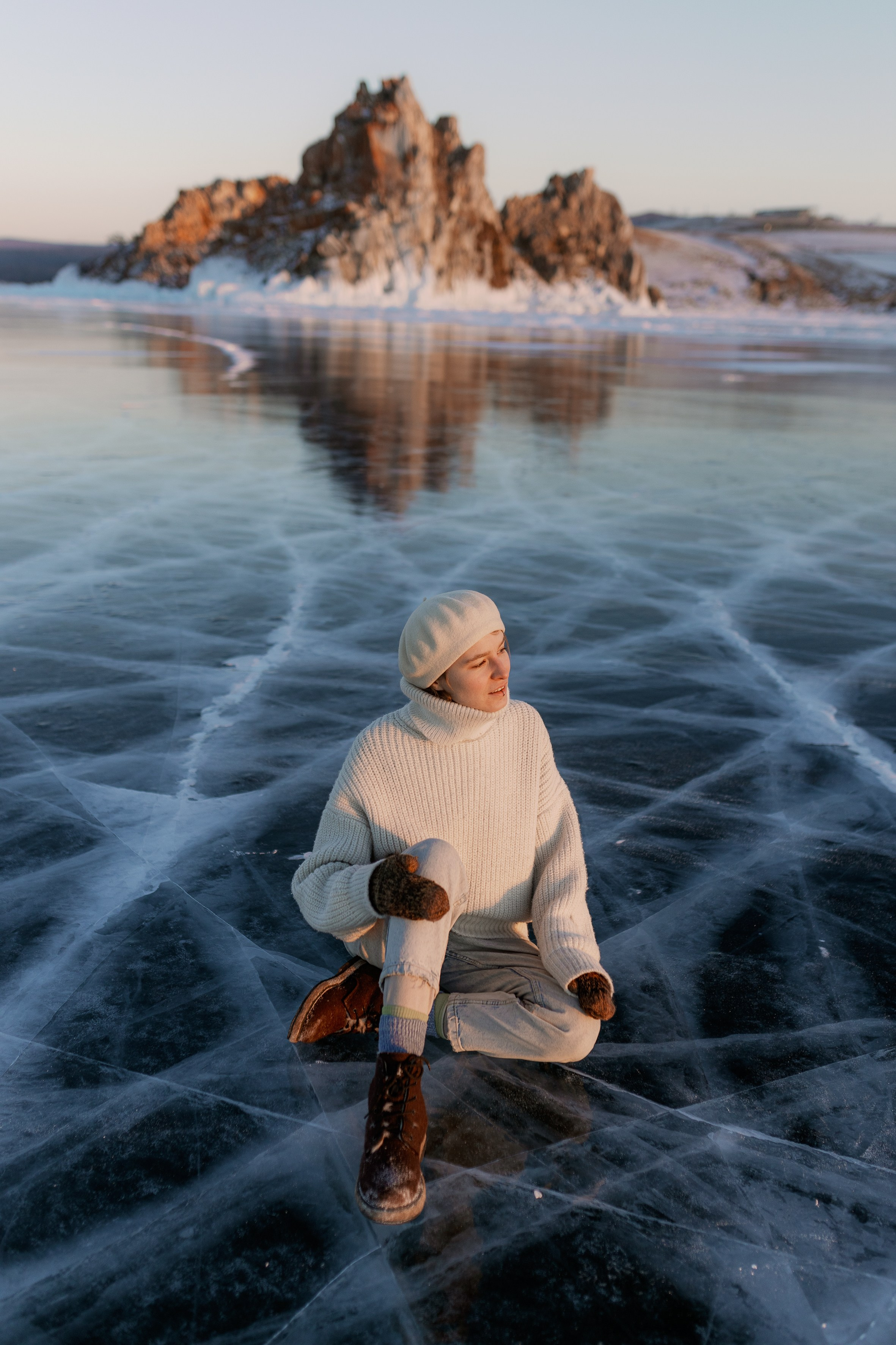 Лёд Байкала. Фотограф Ольхон/ Индия, Регина