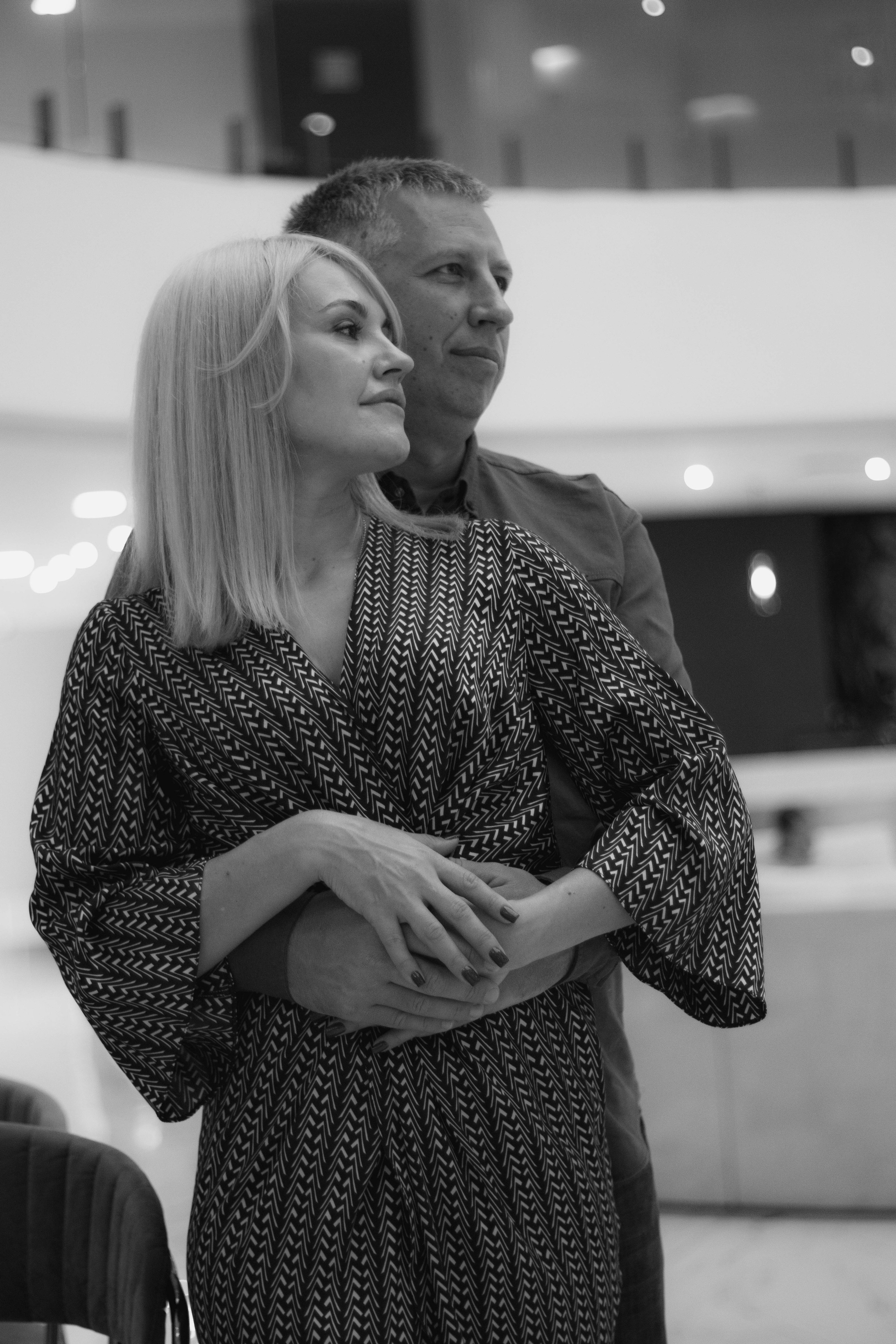 «Парящие чувства». Уличный фотограф Города N