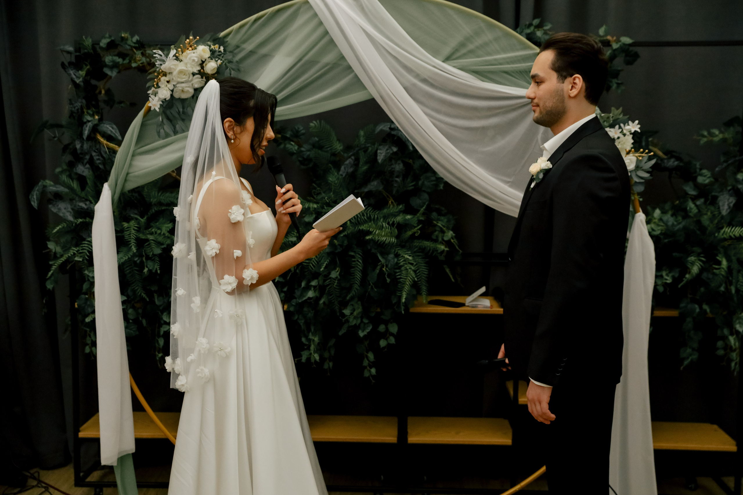 Буду тебя беречь. Свадебный и семейный фотограф в Варшаве