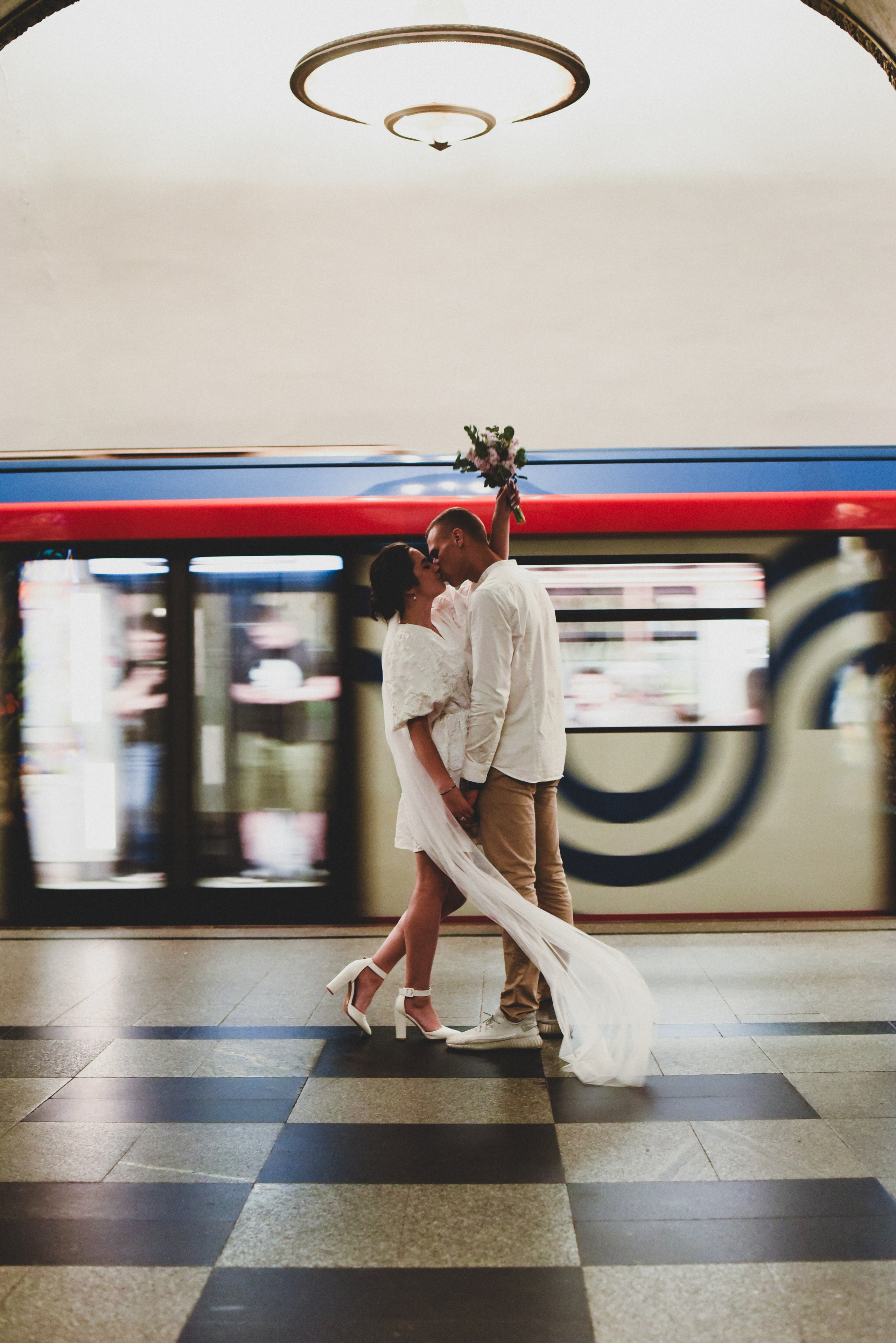 Андрей и Дарья ЗАГС № 4 Свадебная прогулка по городу. Фотограф Лола Волна, город Москва