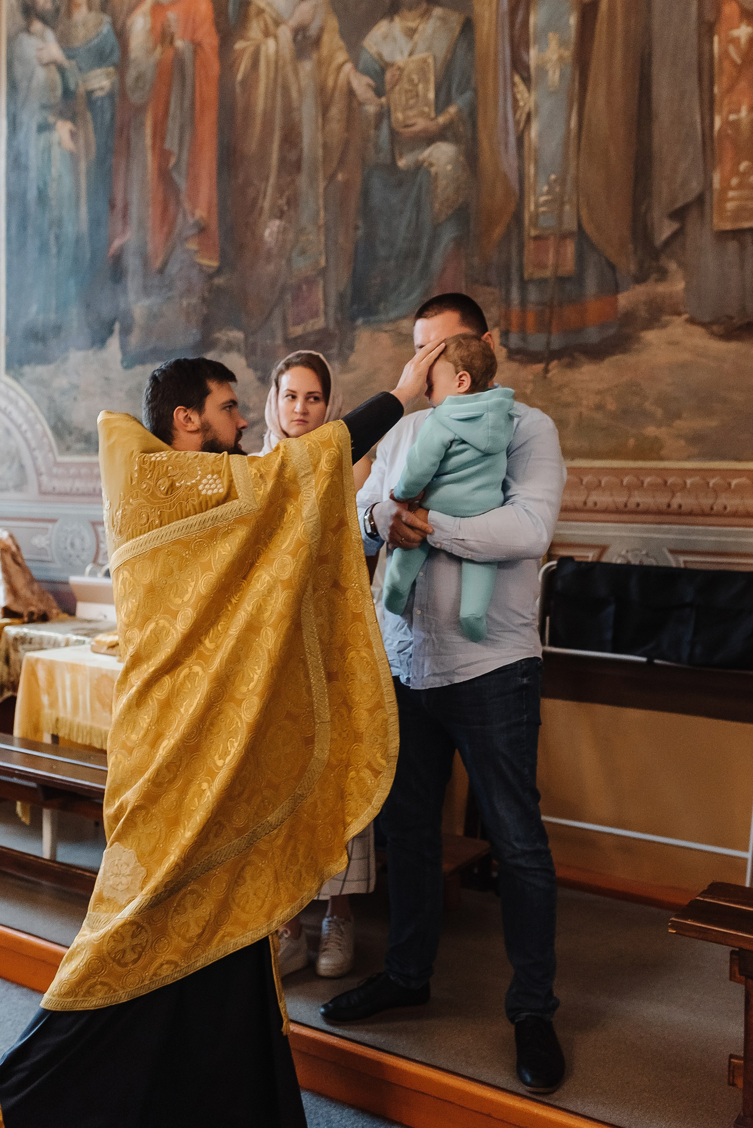 Фотосессия крещения ребенка Павловский Посад. Свадебный и женский фотограф город Электросталь и Ногинск