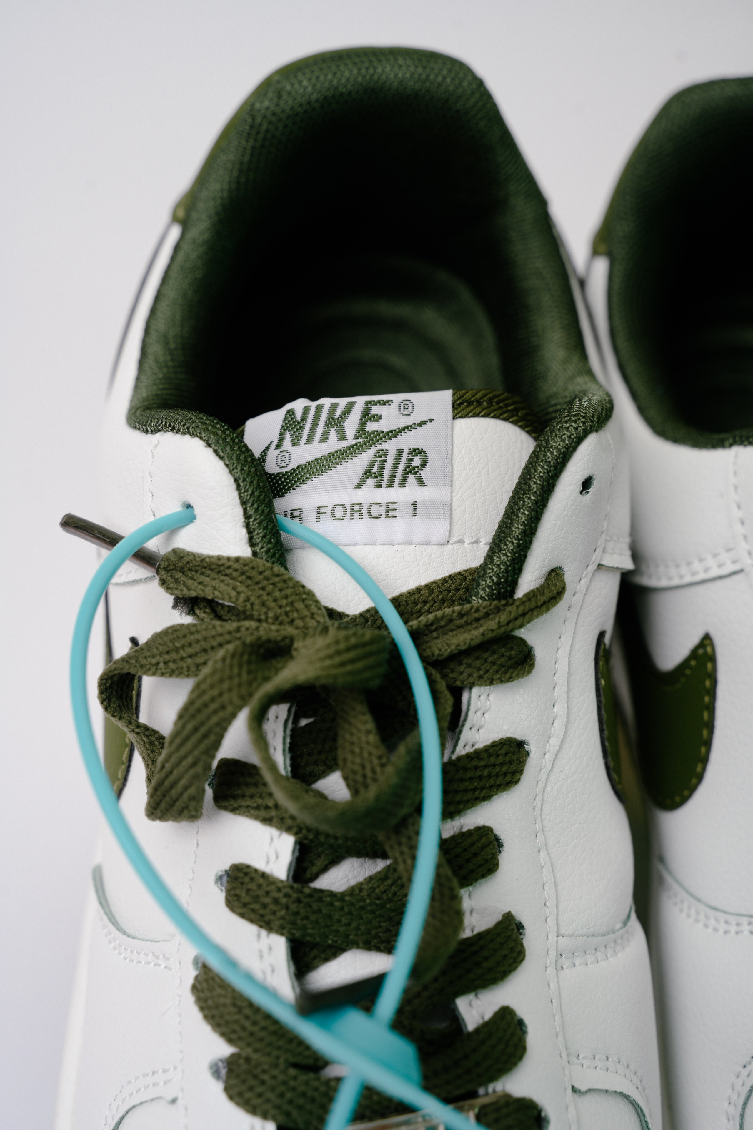 Кроссовки для wb. Фотограф в Красноярске