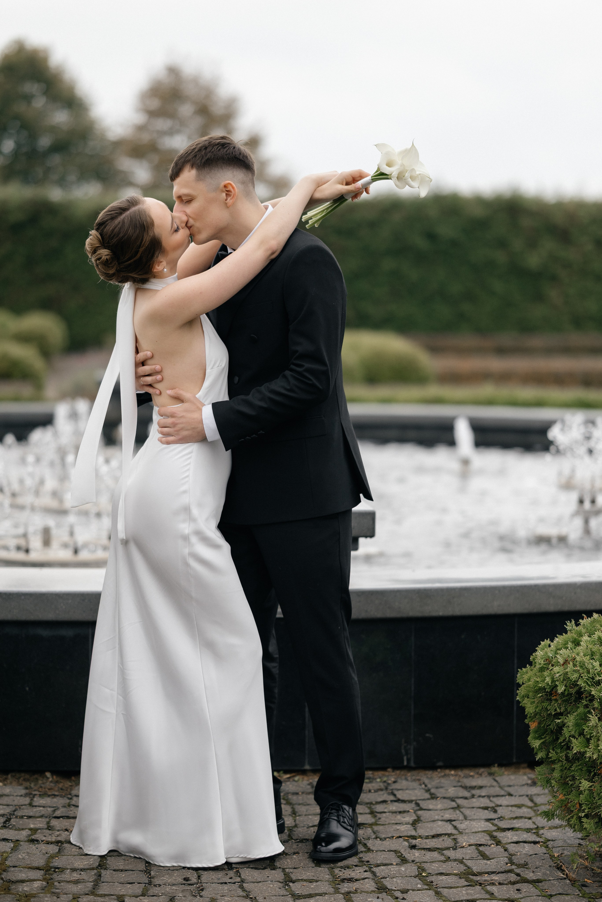 Wedding day in Martinique Bar. Wedding PHOTOGRAPHER Andrew Vnukov
