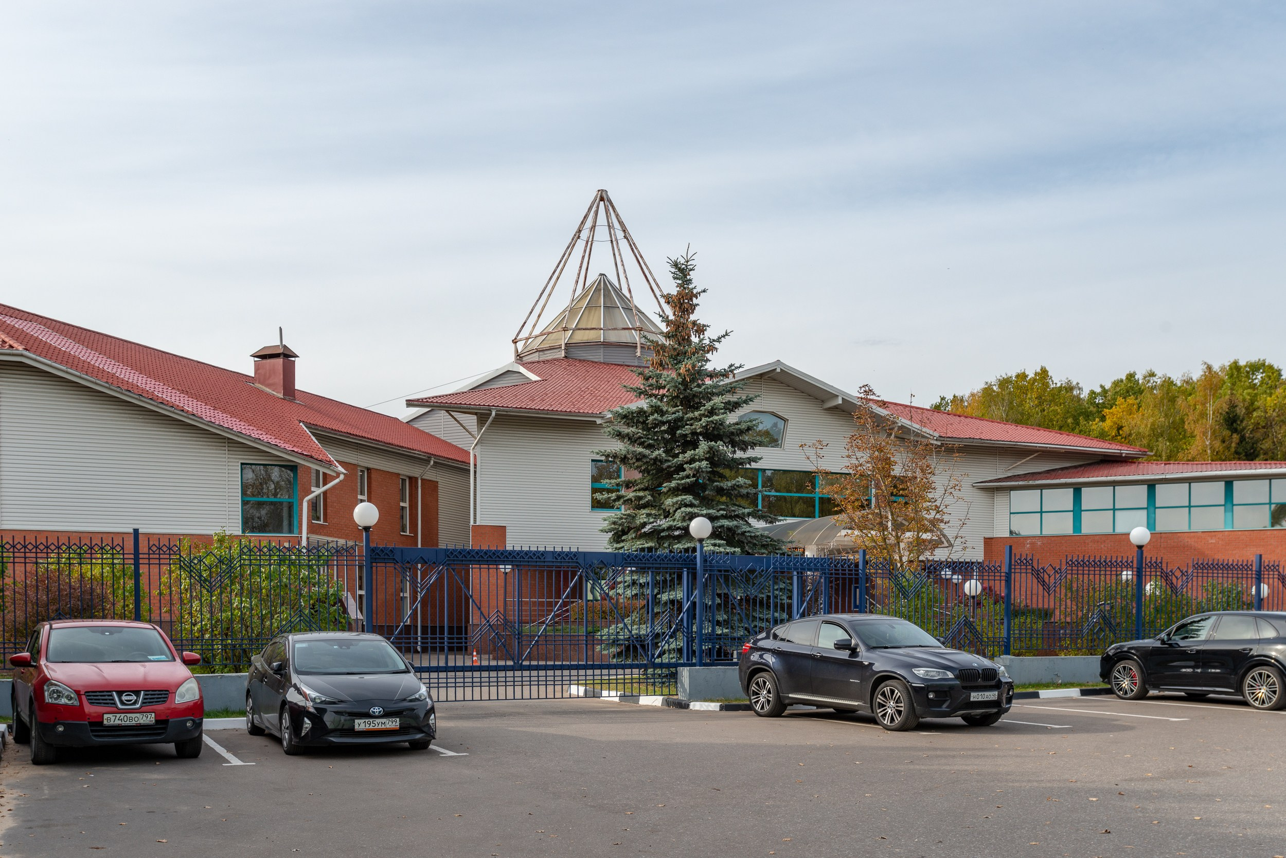 MR Group. Окружение. Коммерческая фотосъёмка городской среды, архитектуры и производственных объектов