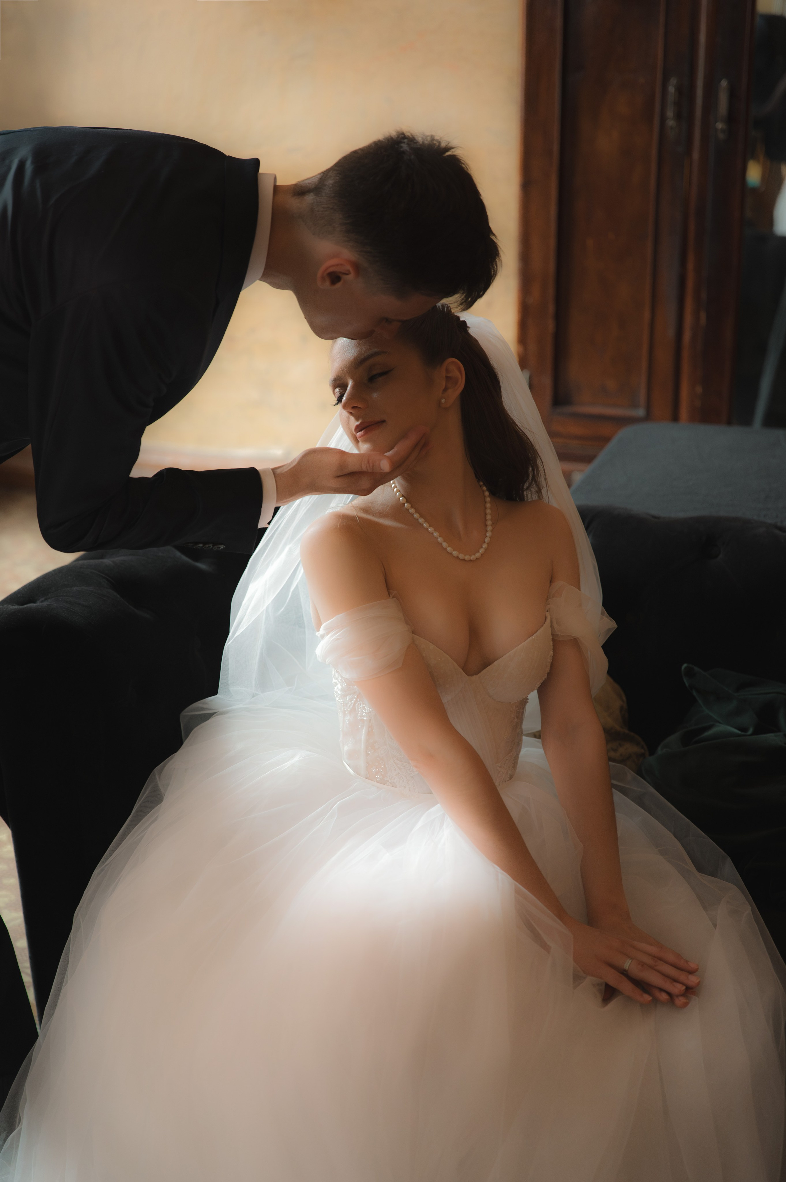 Свадьба в парадной. Фотограф Ирина Горелова Севастополь Крым