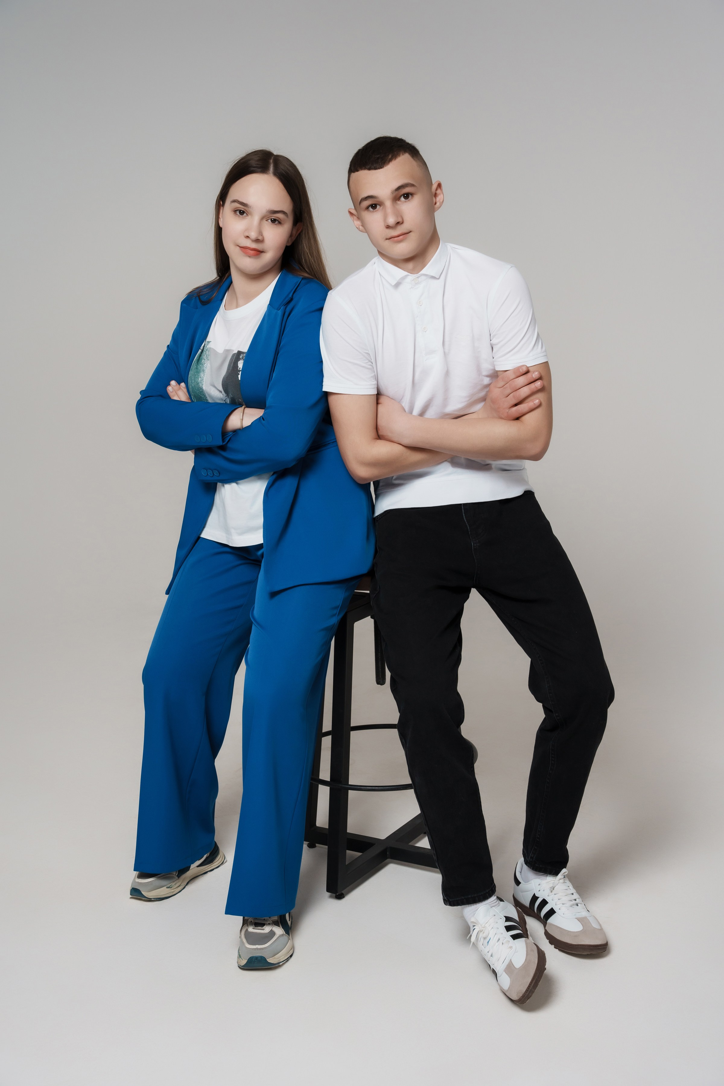 Групповые на белой циклораме. ВЫПУСКНЫЕ АЛЬБОМЫ, Школьный фотограф, семейный и свадебный в Саратове и области Ольга Плаксина