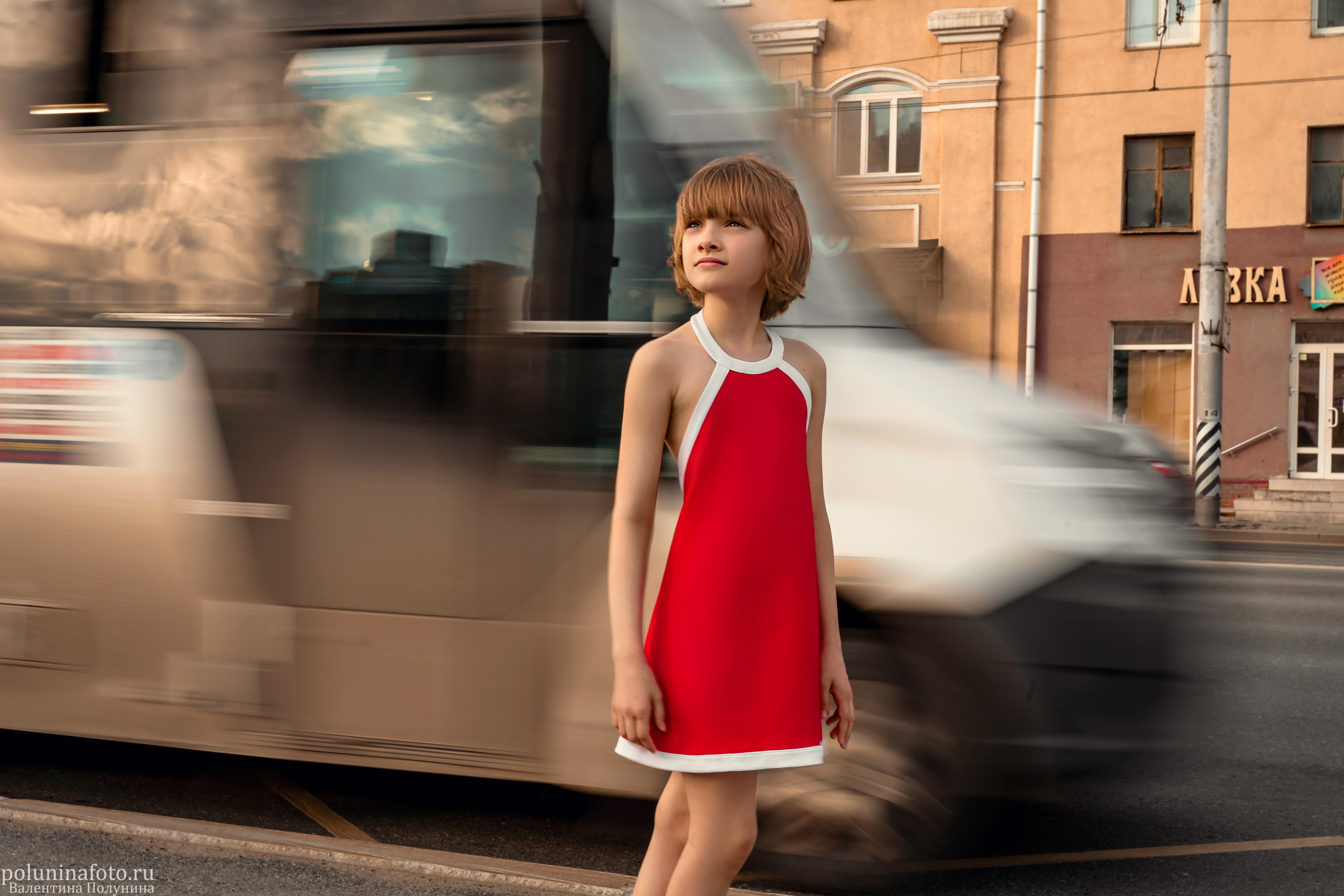 Алиса Селезнёва, Гостья из будущего, фотограф Валентина Полунина, Омск