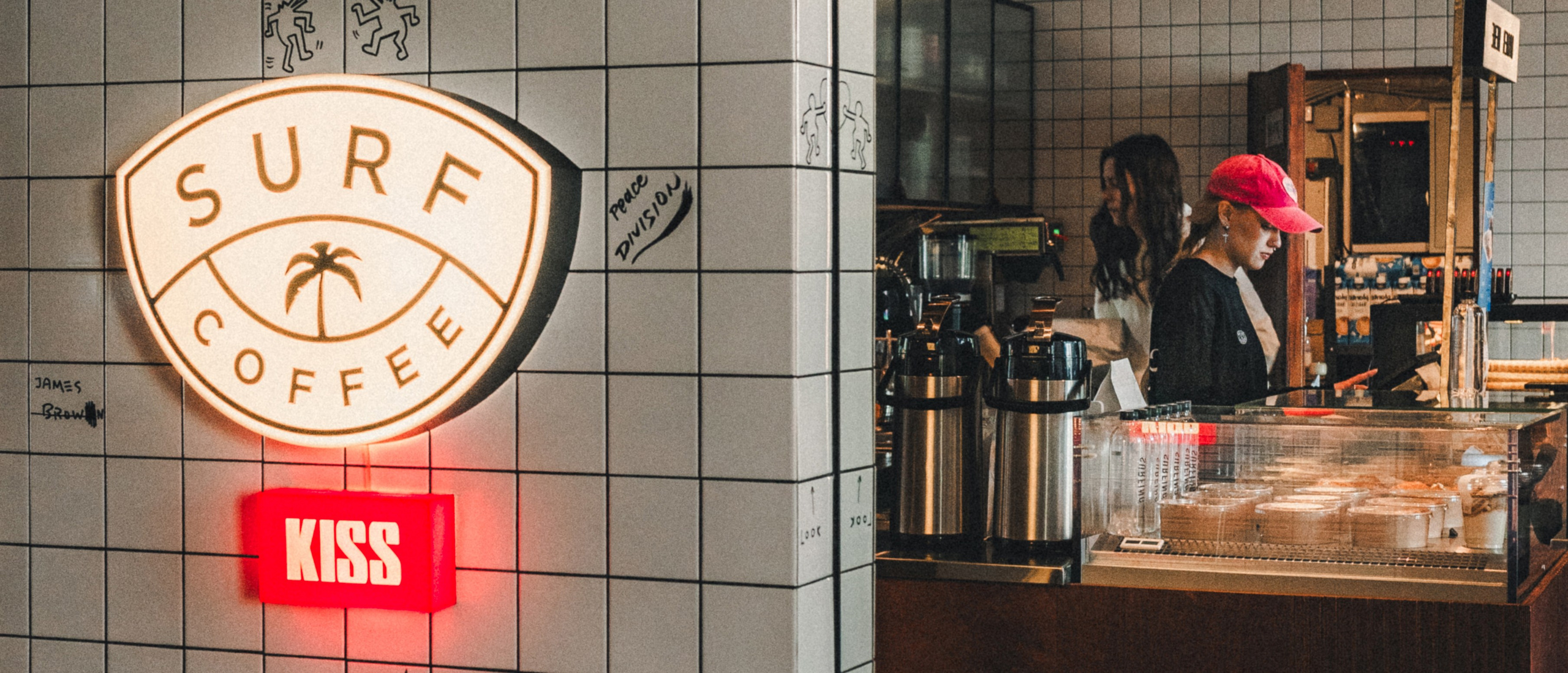 Фотосъёмка для сети кофеен Surf Coffee. Фотограф Илья К. в Москве