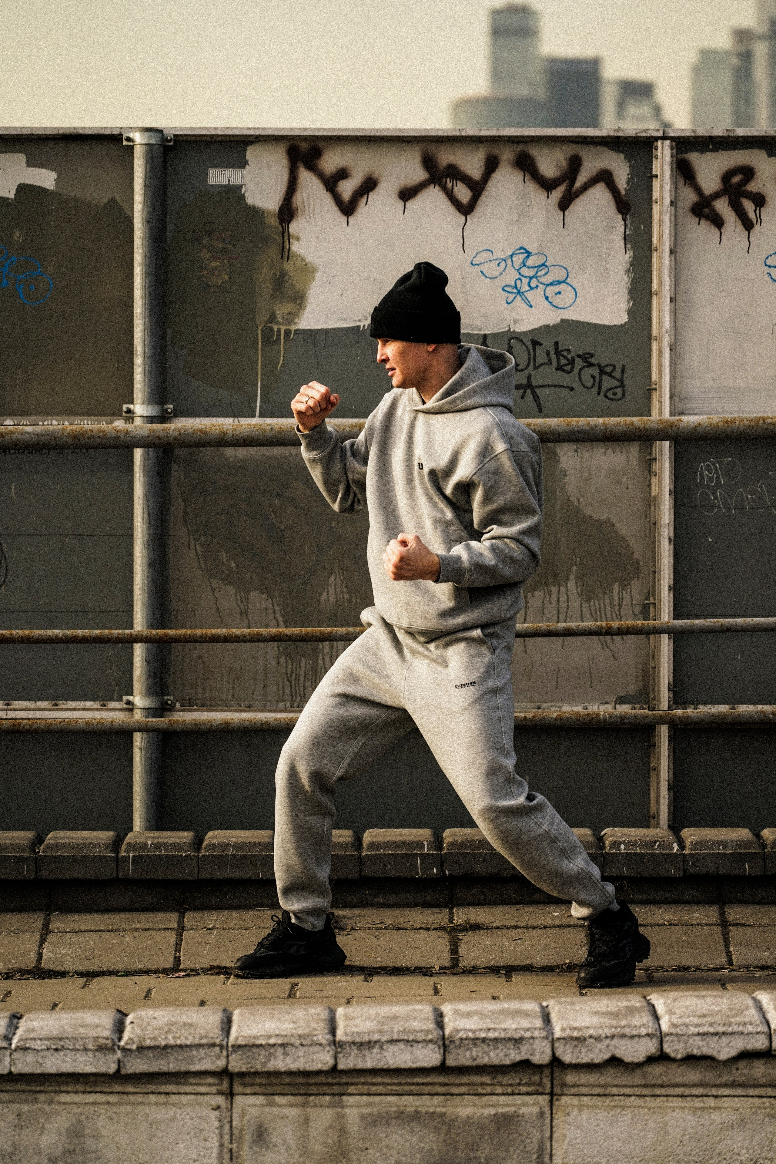 Ultimatum boxing. Not an artist, but photographer. Ivan birdman