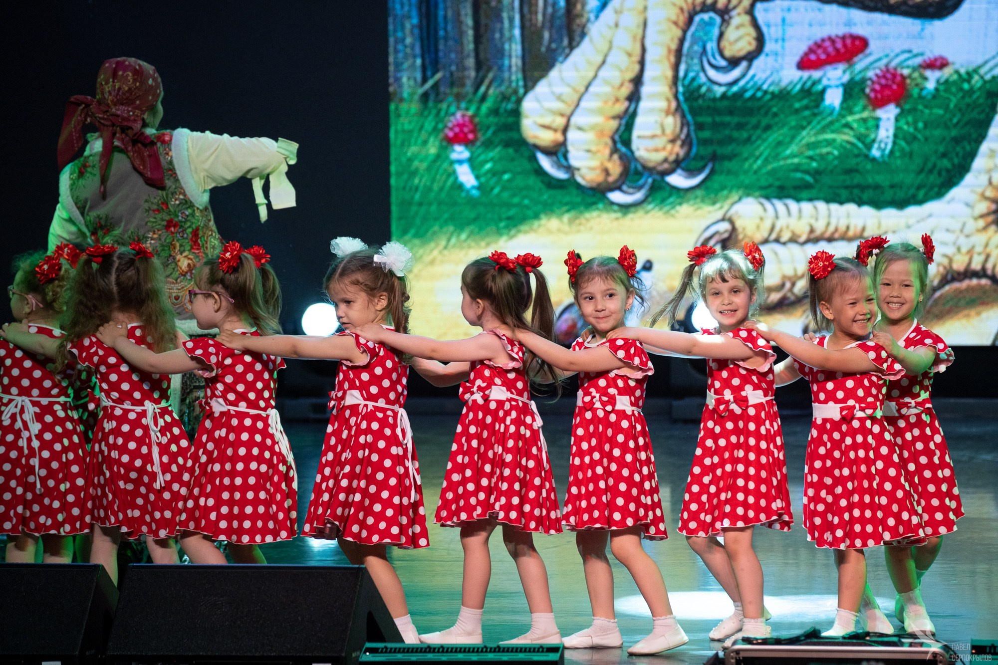 Отчетный концерт школы танцев «Танцевальный островок». Репортажный фотограф в Казани Павел Серпокрылов