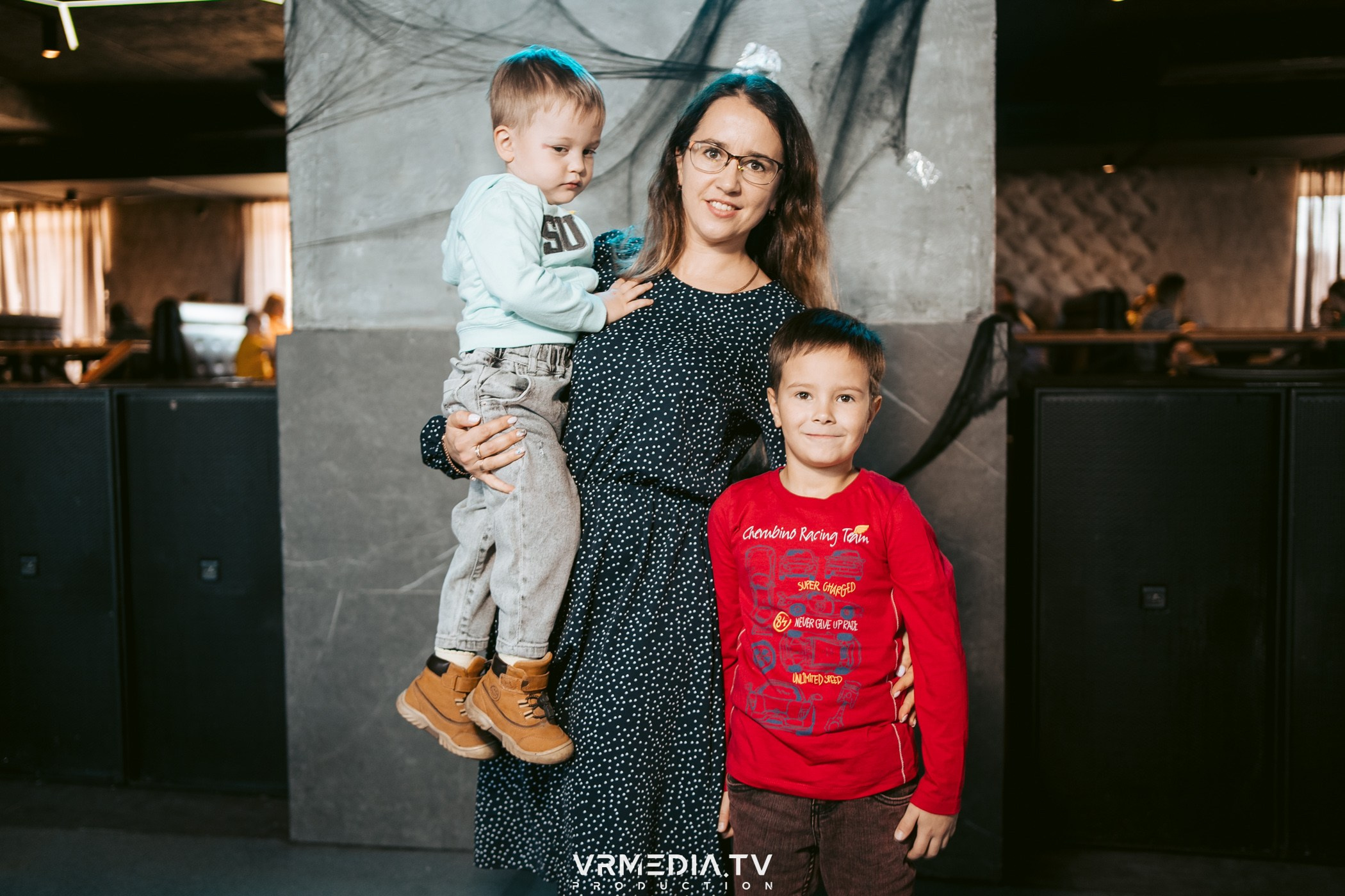 Baby time в баре «Друзья»