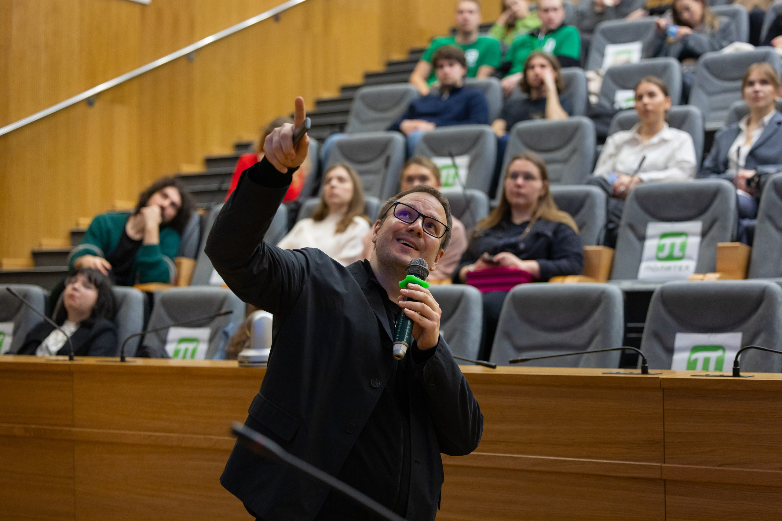 «АРЕХ. РетроПерспектива». Лекция Сергея Сенкевича в Политехе. Евгений Матвеев — фотограф в Санкт-Петербурге