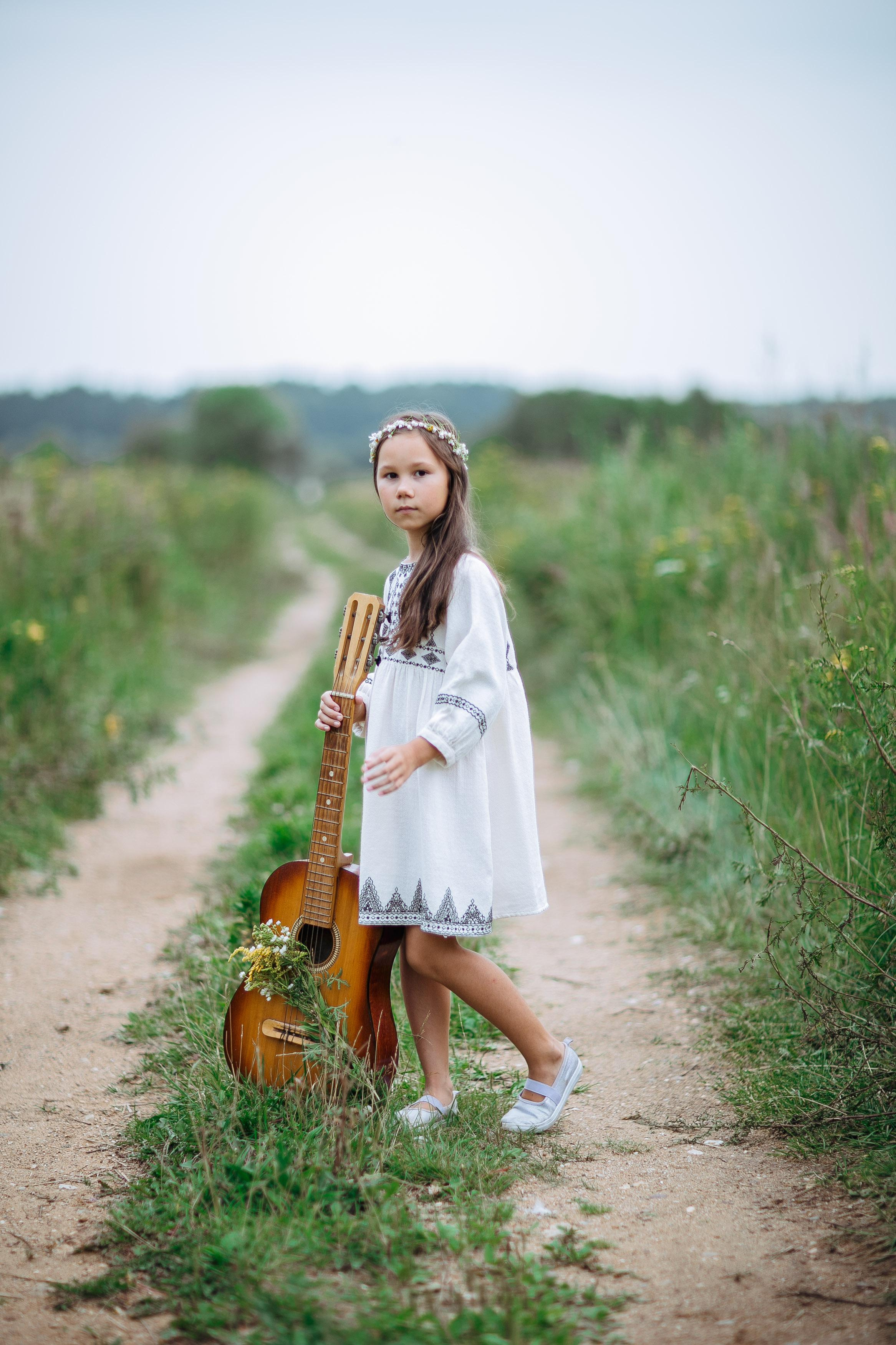 Летний вечер в деревне. Семейный и детский фотограф, женский портрет Москва Светлана Мертикова
