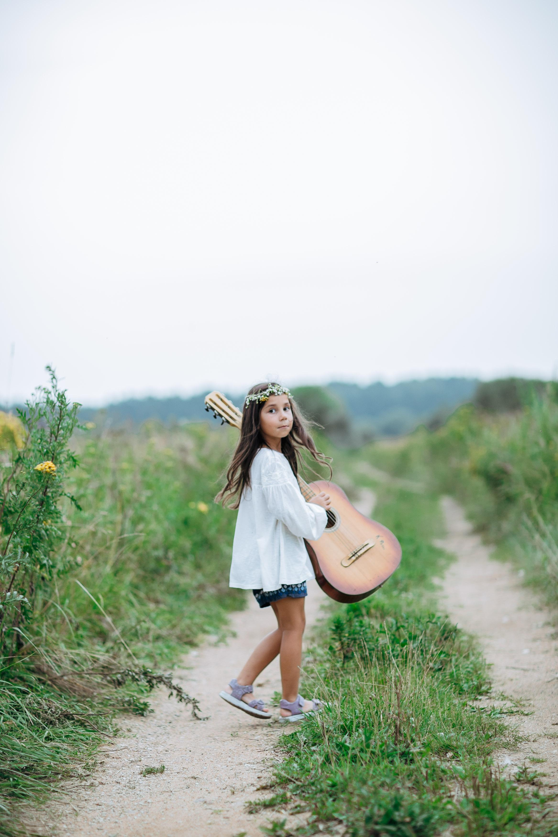 Летний вечер в деревне. Семейный и детский фотограф, женский портрет Москва Светлана Мертикова