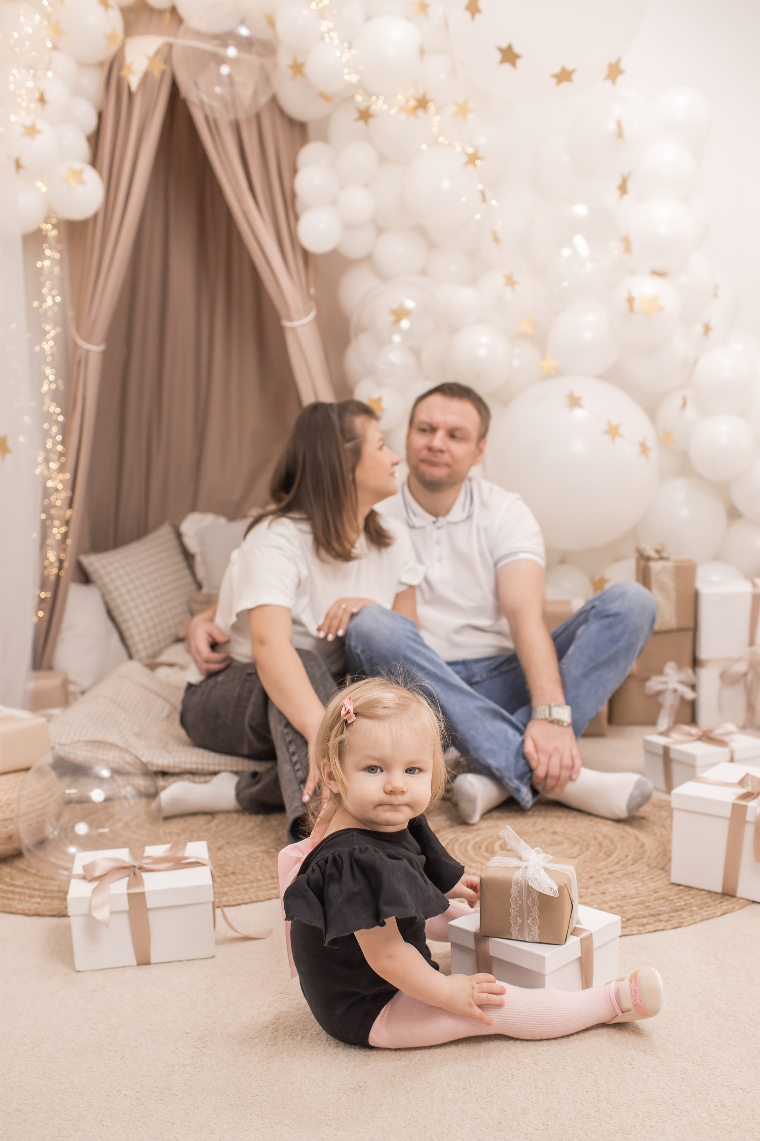 СЕМЕЙНЫЕ кадры. Детский семейный фотограф на первый годик город Новосибирск Дымова Светлана пакеты всё включено 1-3 года