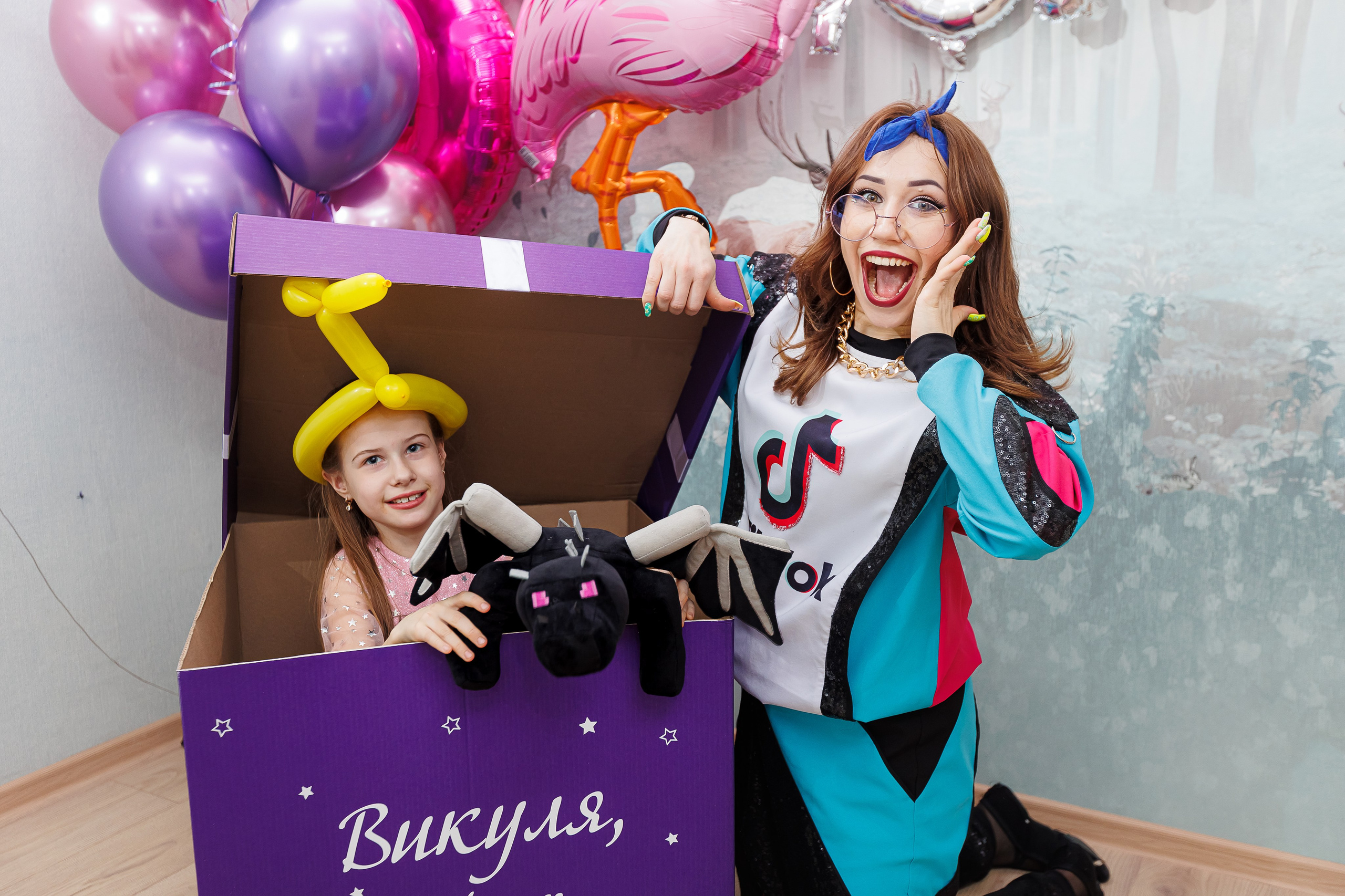 День рождения Вики. Съёмка дома. Семейный и детский фотограф Комина Елена, Власиха, Одинцово