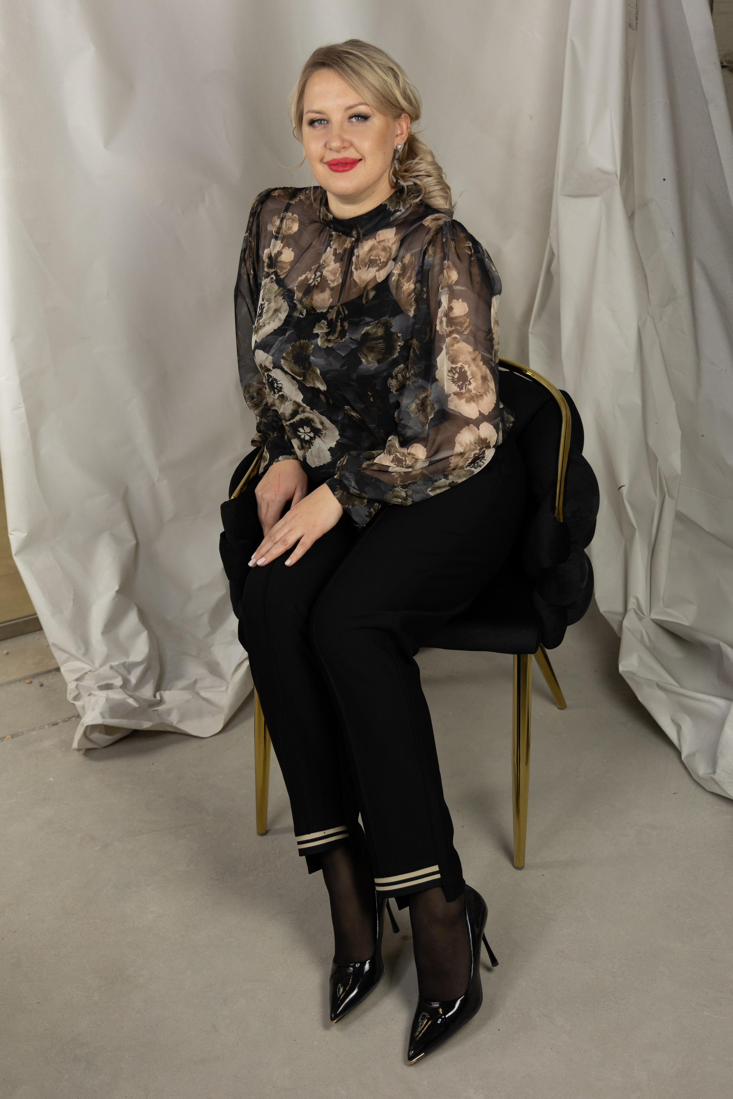 Модели для съёмок товаров на маркетплейсах. Фотограф Татьяна Марсуверских Жуковский. Фотограф для маркетплейсов, фотоуслуги в Жуковском Татьяна Марсуверских