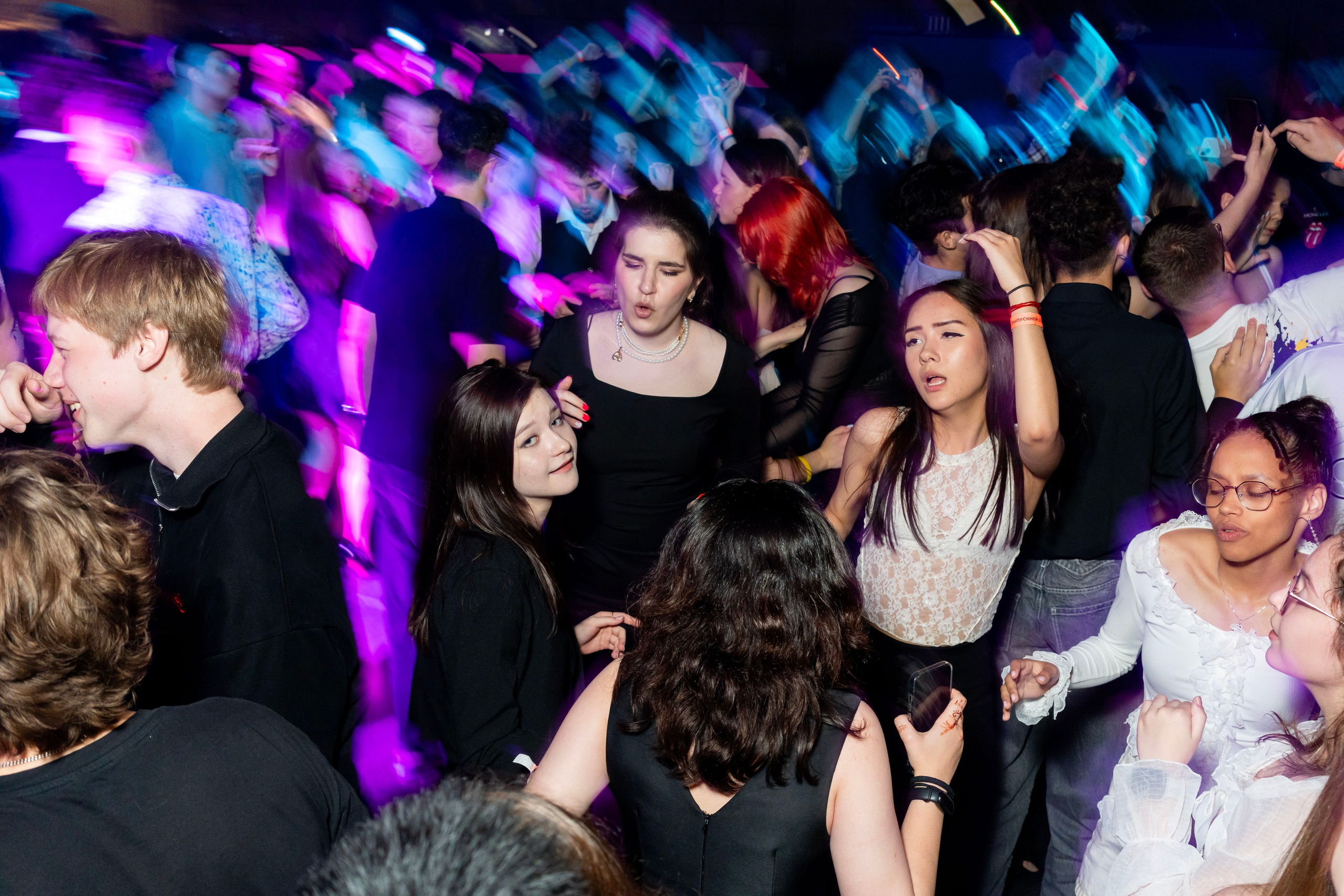 Выпускные 11 кл. Фотограф Юлия Попова