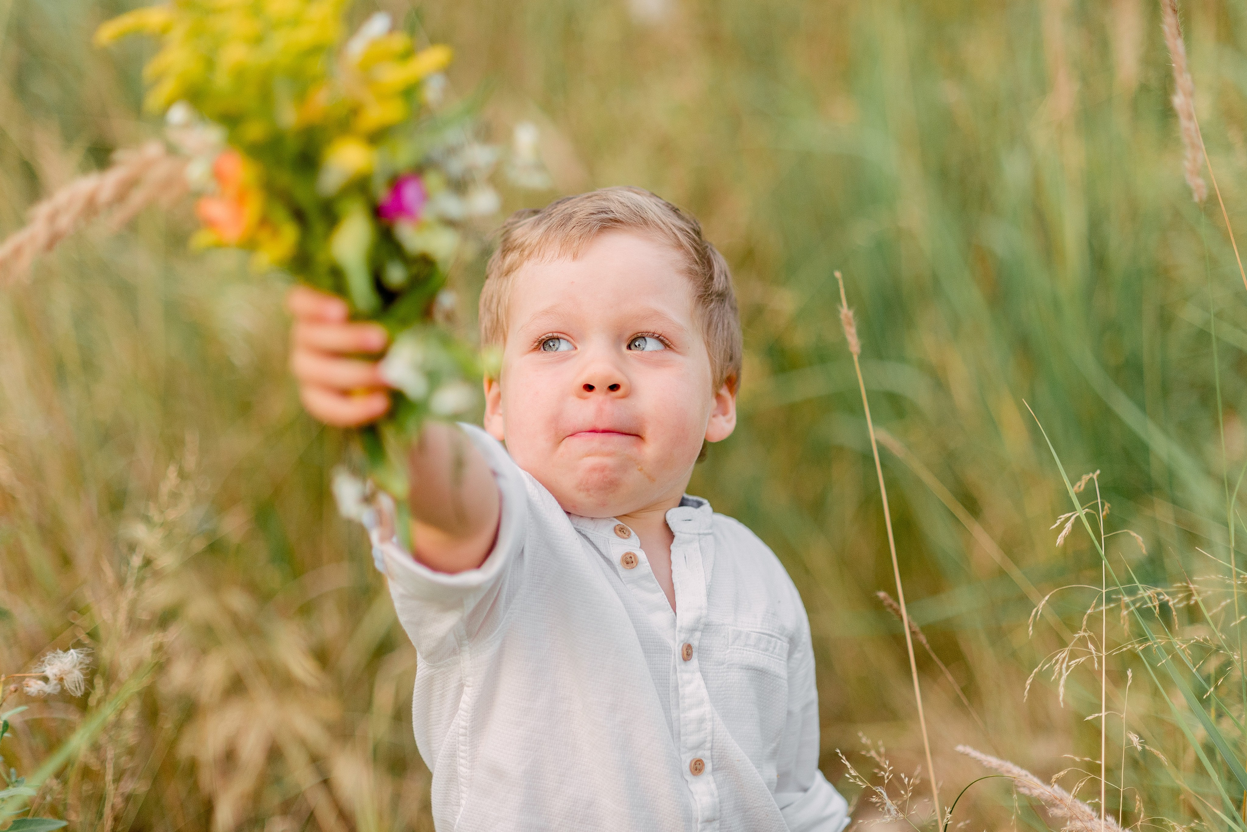 В поле. Фотограф Юлия Попова