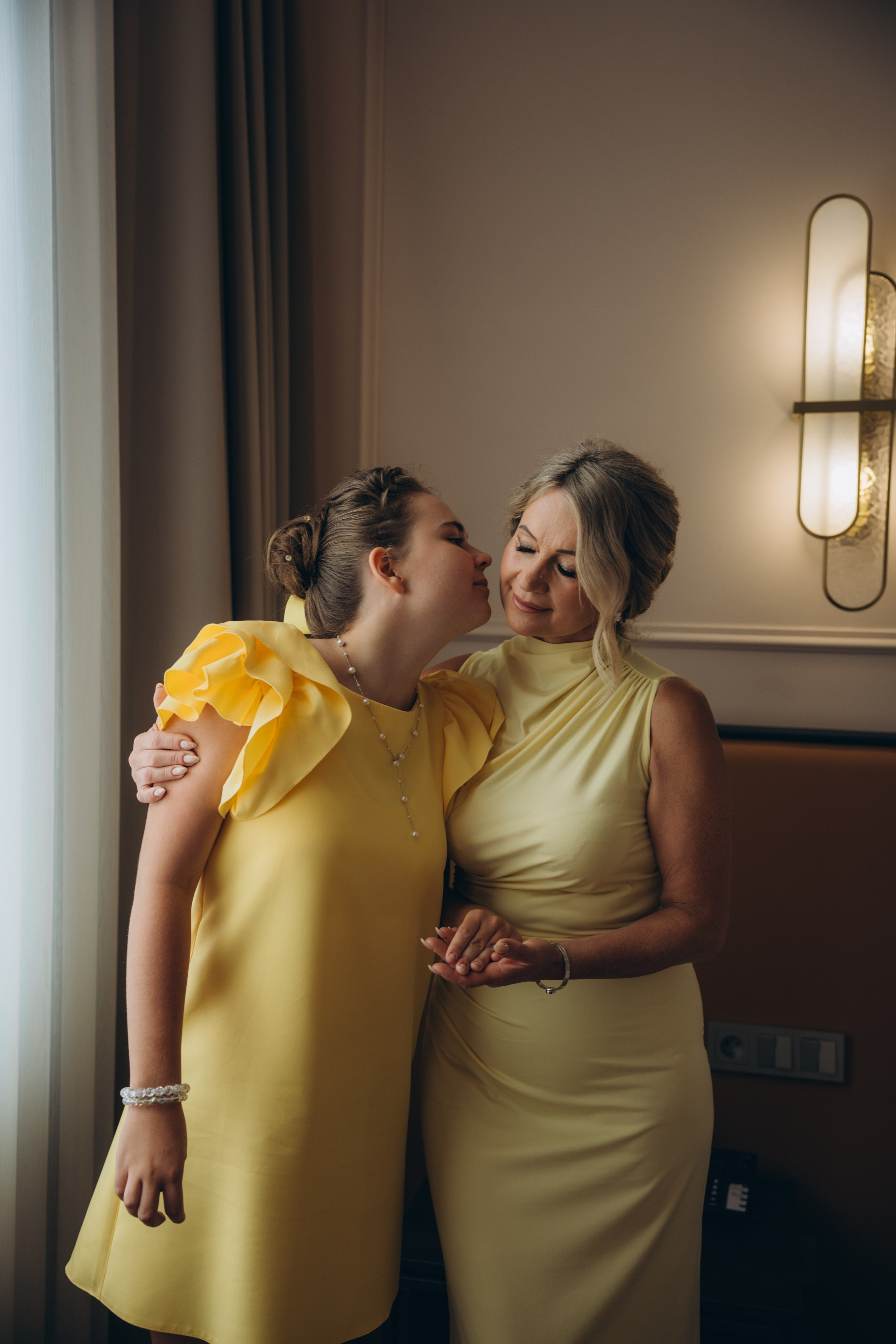 Алексей & Вероника (Утро в отеле Пушкин). Свадебный, семейный фотограф в Иркутске Светлана Макаричева