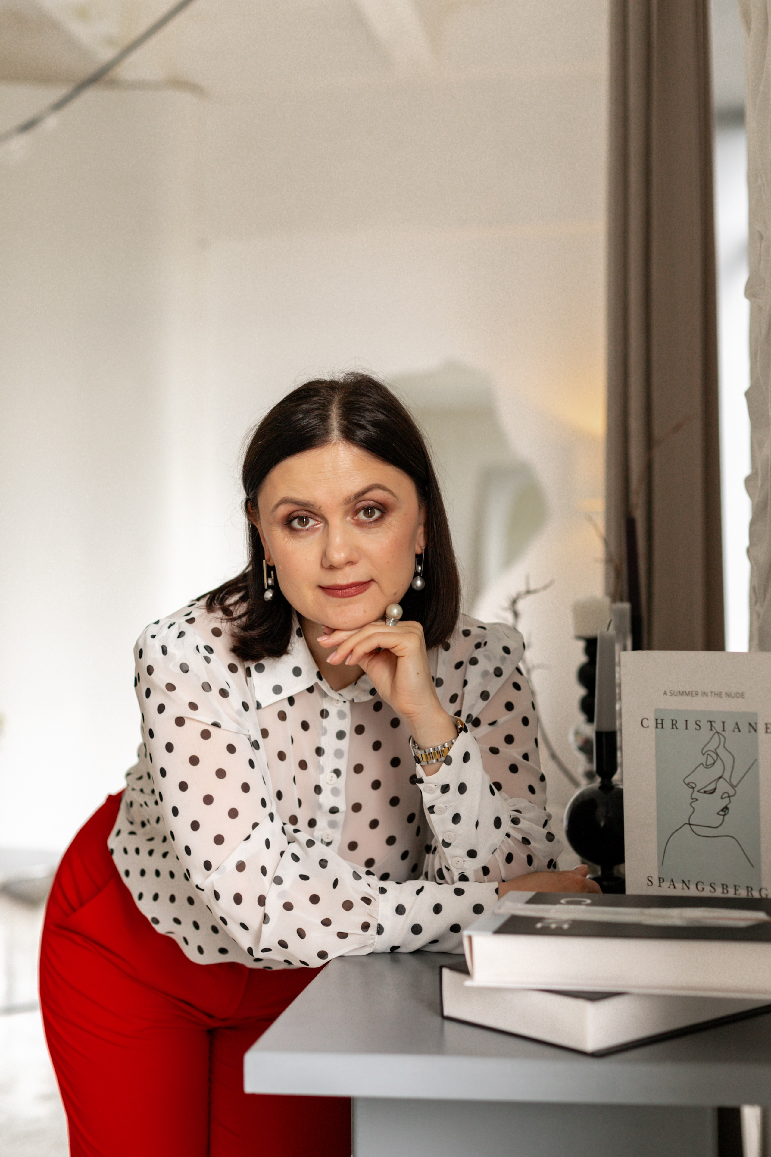 Атмосферная съемка для инстаграма, акцент на натуральности и минимализме