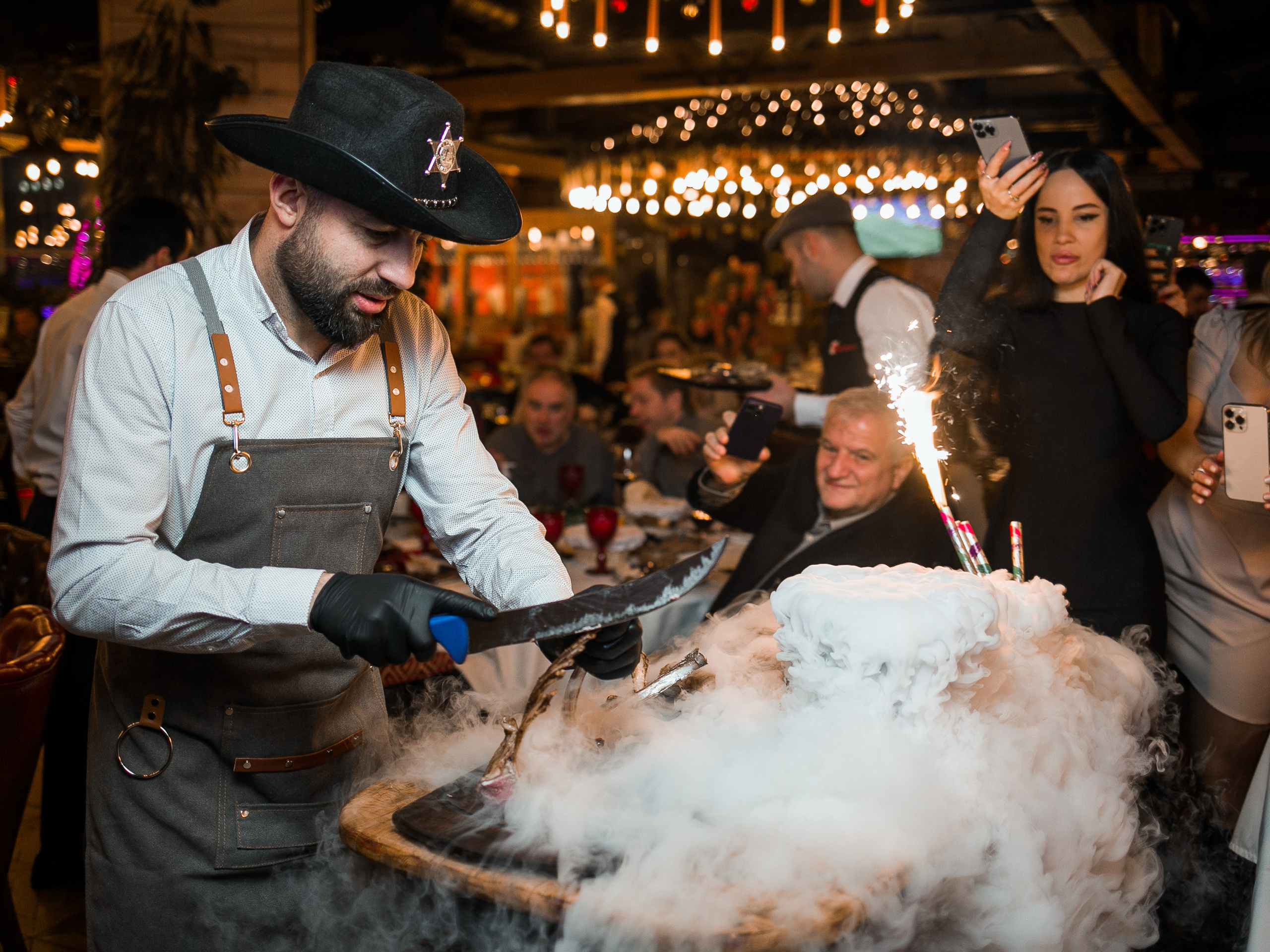 Презентация турецких апартаментов от агентства недвижимости. Репортажный фотограф Борис Геер