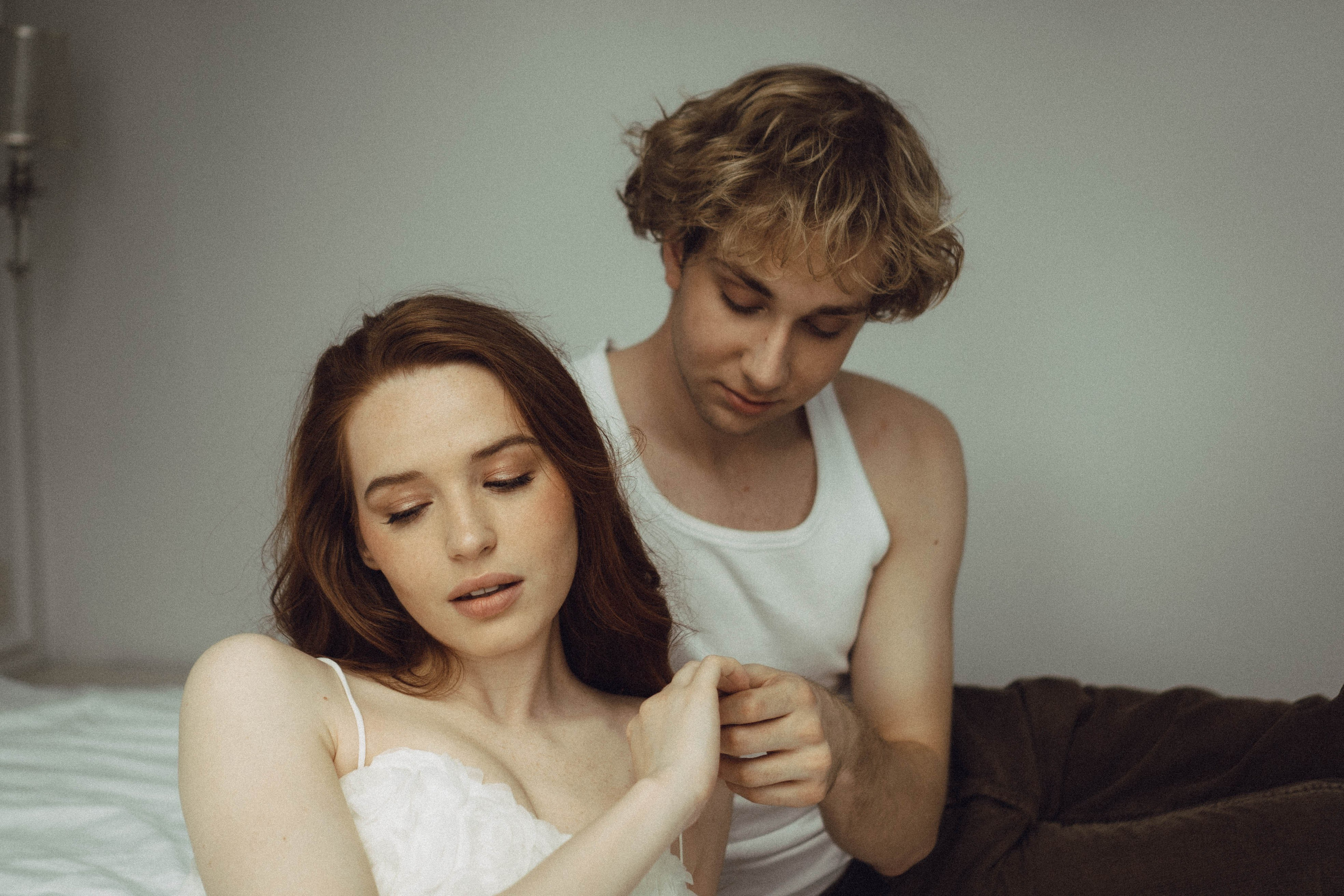 СВАДЕБНАЯ СЬЕМКА В ОТЕЛЕ. СБОРЫ ЖЕНИХА И НЕВЕСТЫ И ТАКЖЕ ТОР И ПОДГОТОВКА К ПРОГУЛКЕ. Профессиональный фотограф, Санкт-Петербург — Виктория Богомолова