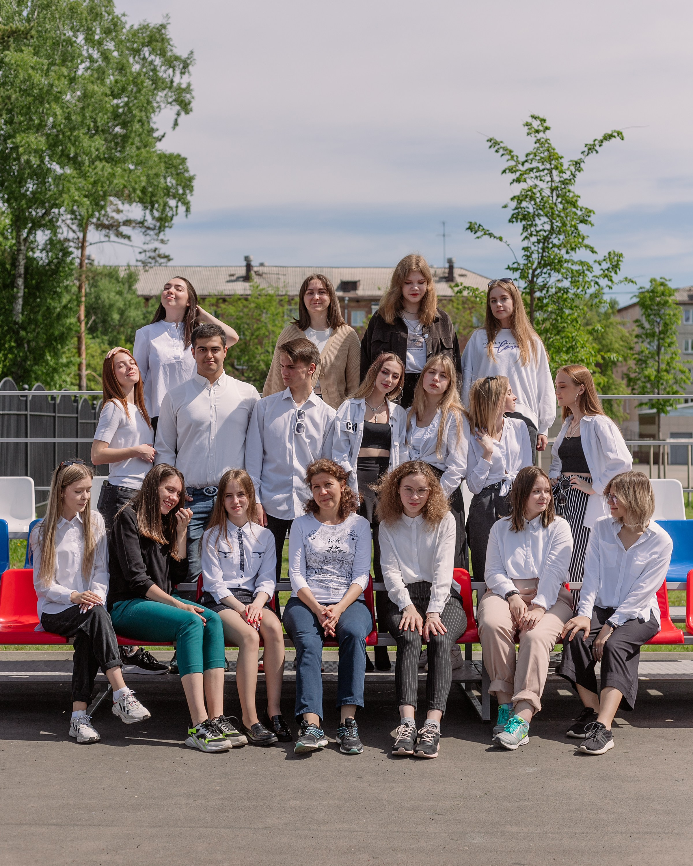 10 класс 21 гимназия. Фотограф Софья Володкина