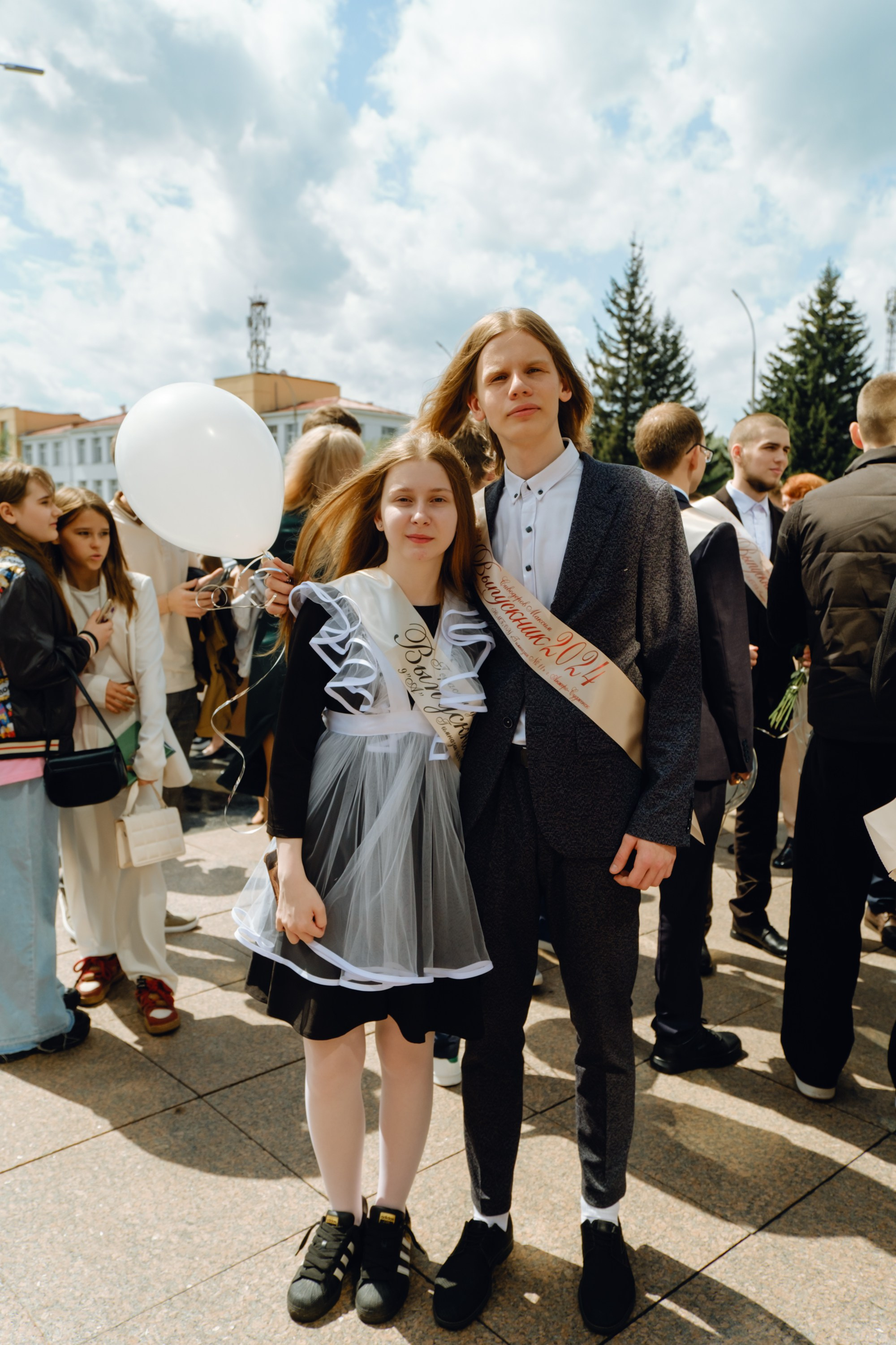 Последний звонок 11 класс. Фотограф Софья Володкина