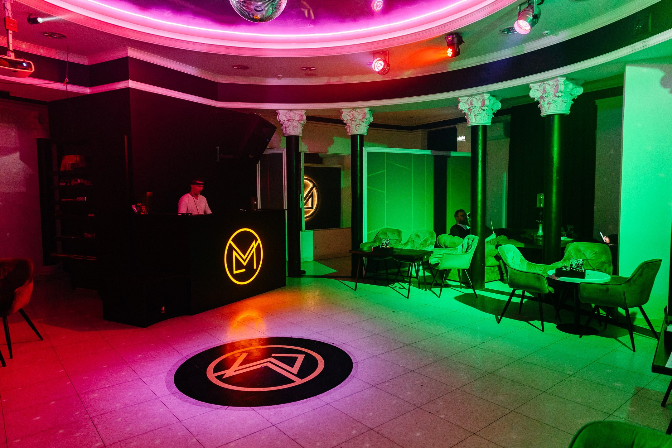 23 февраля в лаунж-баре Major 2024. Свадебный, семейный и детский фотограф в Калининграде Елена Кравцова